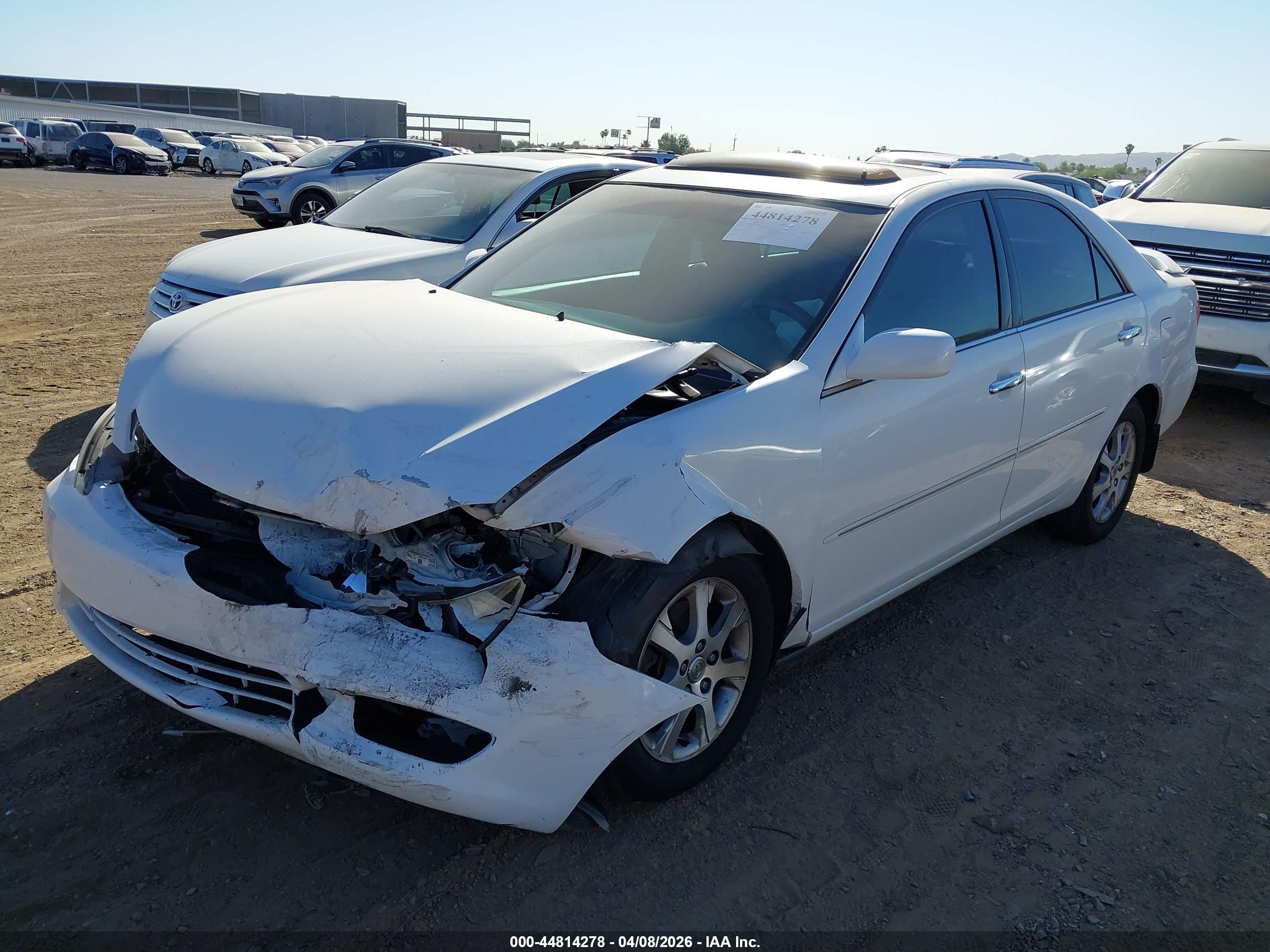 TOYOTA CAMRY image 6