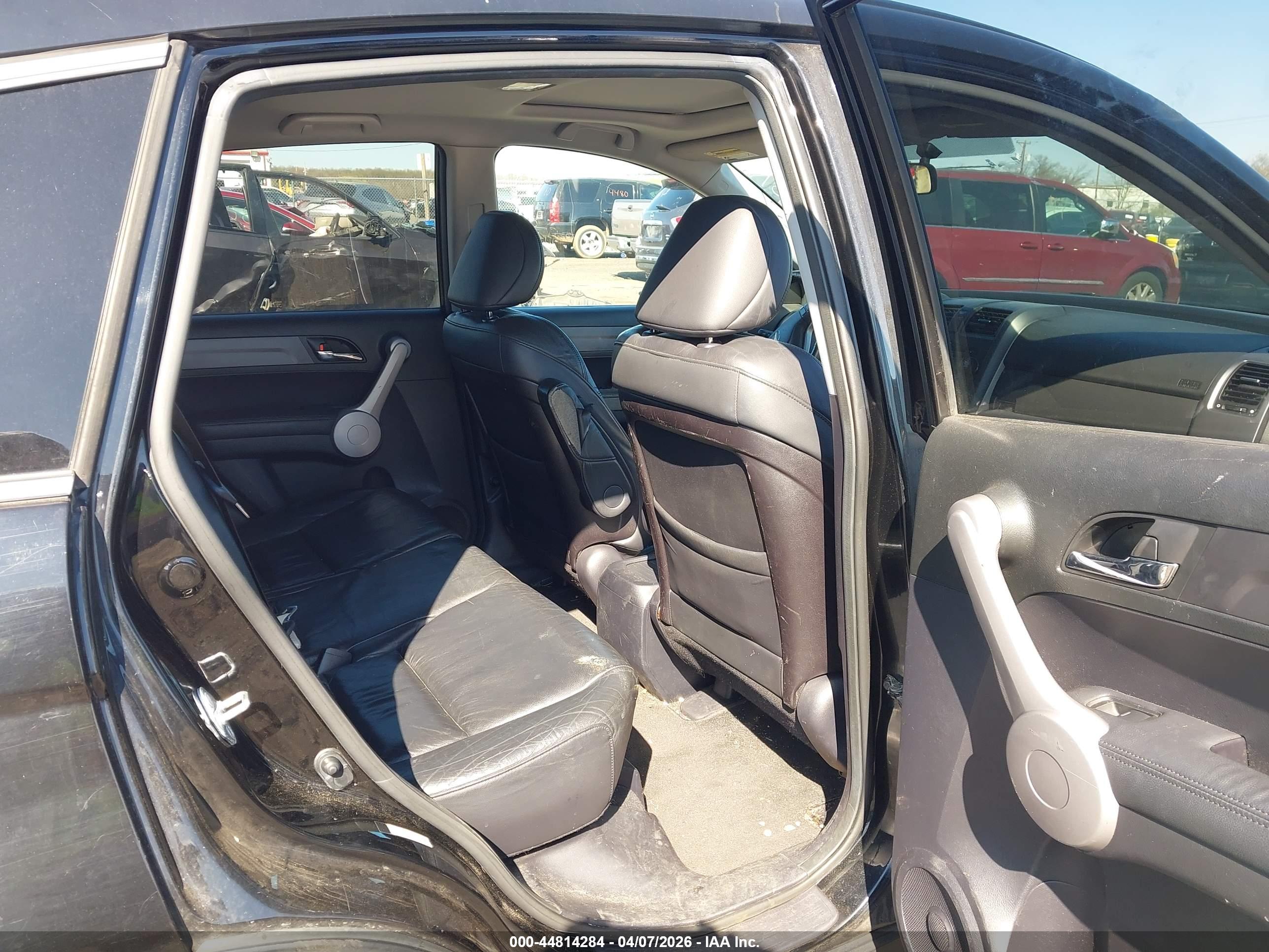 HONDA CR-V image 8