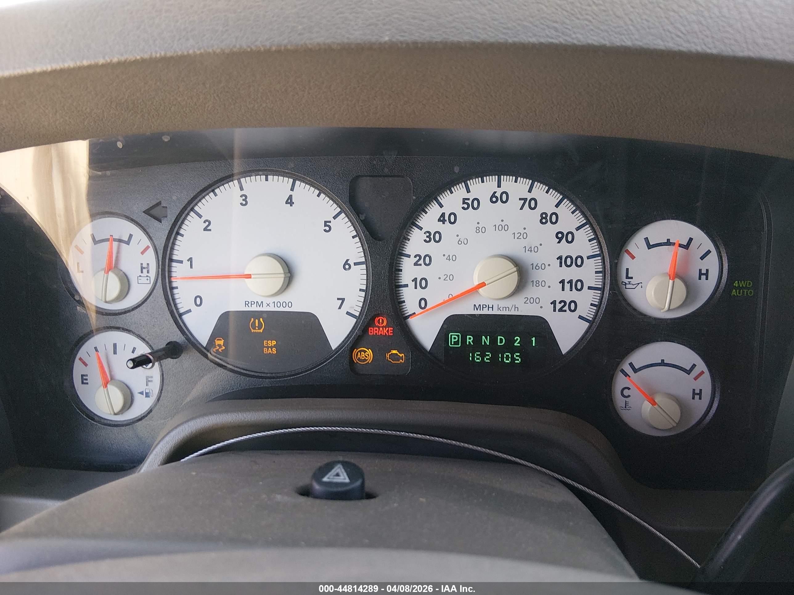 DODGE RAM image 7