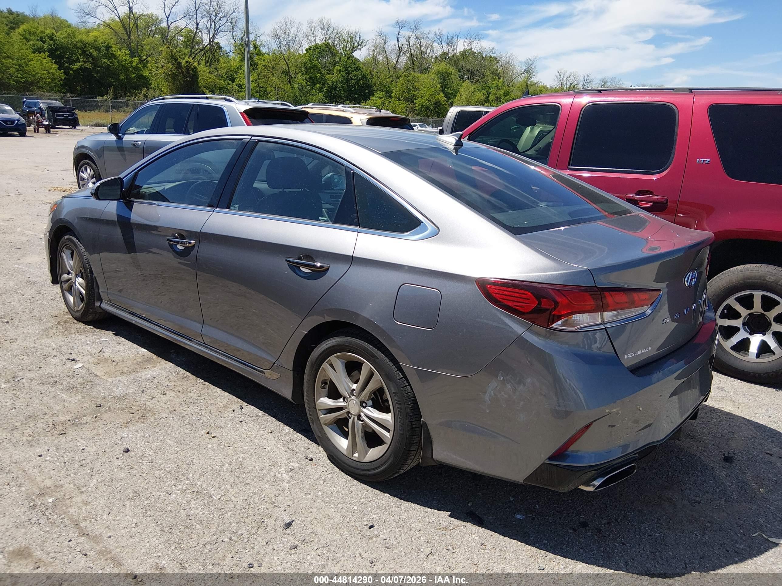 HYUNDAI SONATA image 3