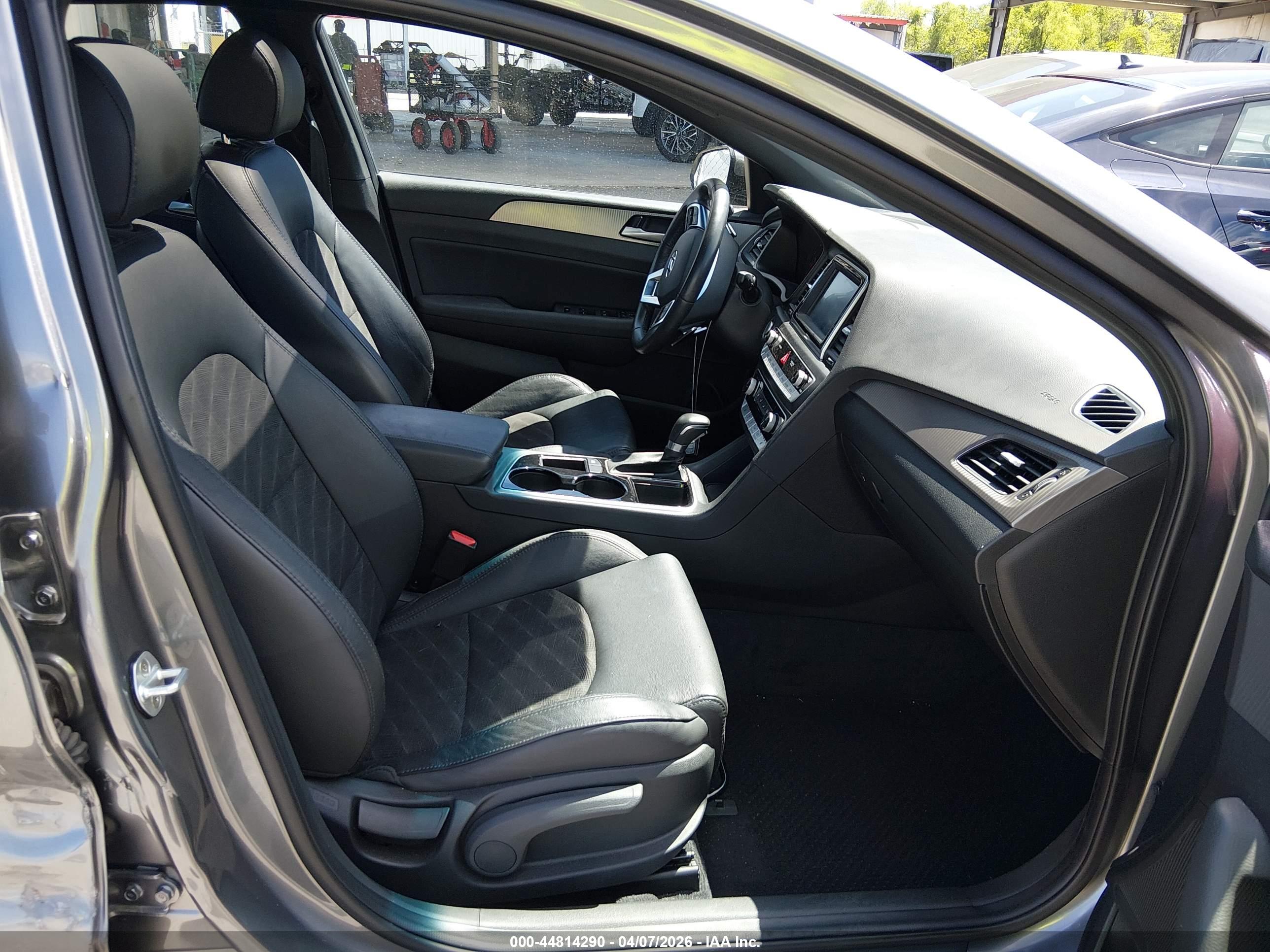 HYUNDAI SONATA image 5