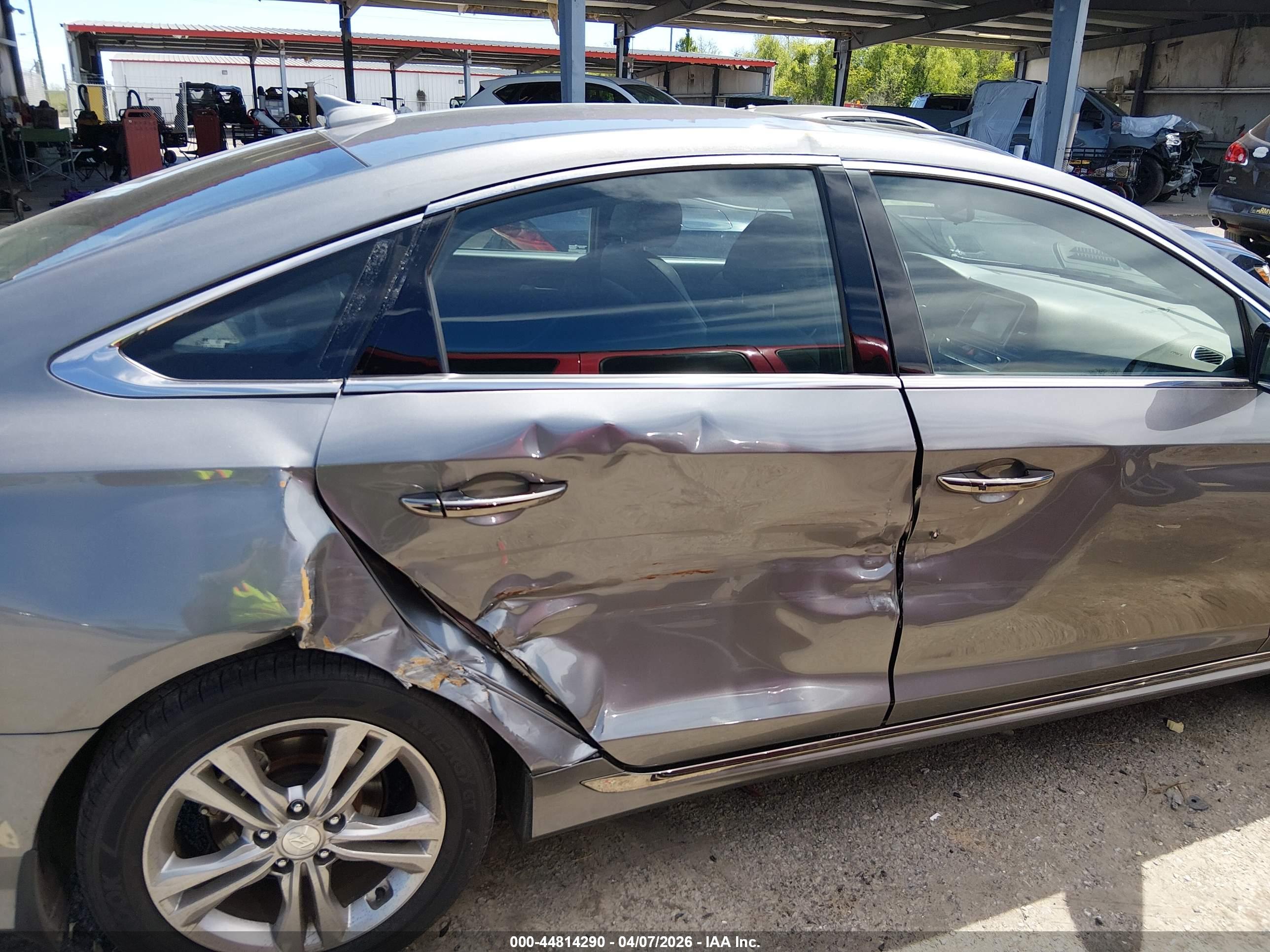 HYUNDAI SONATA image 6