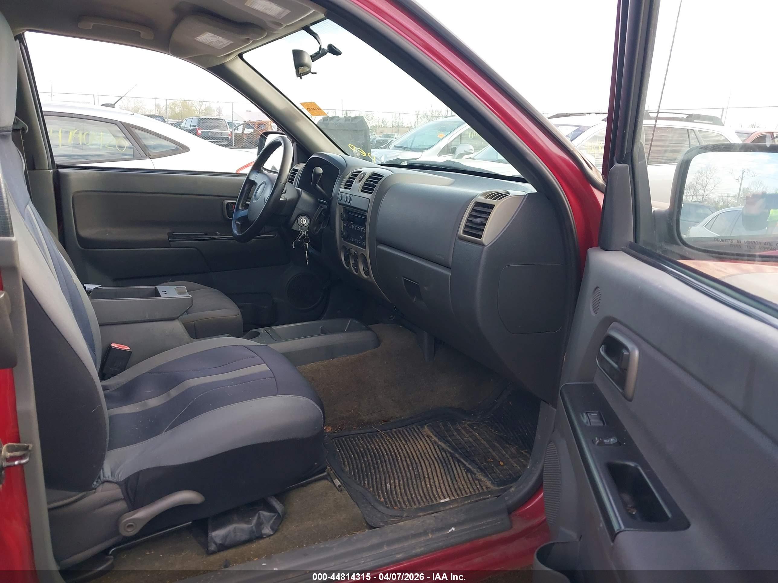 CHEVROLET COLORADO image 5