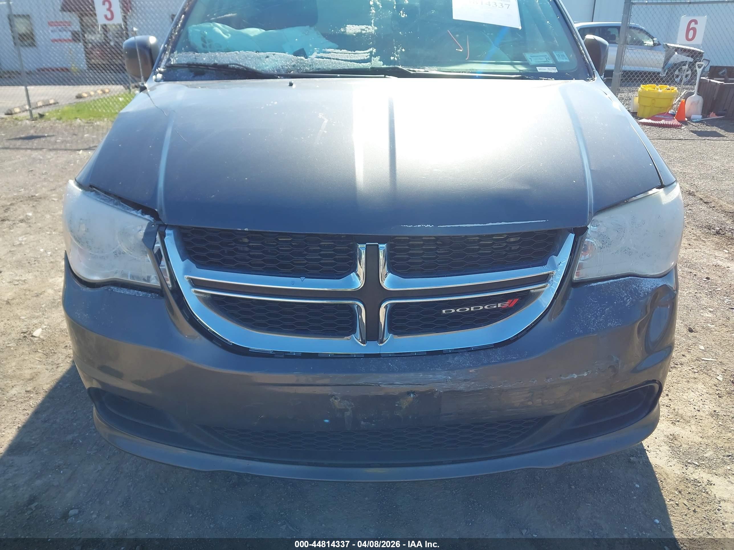 DODGE GRAND image 6