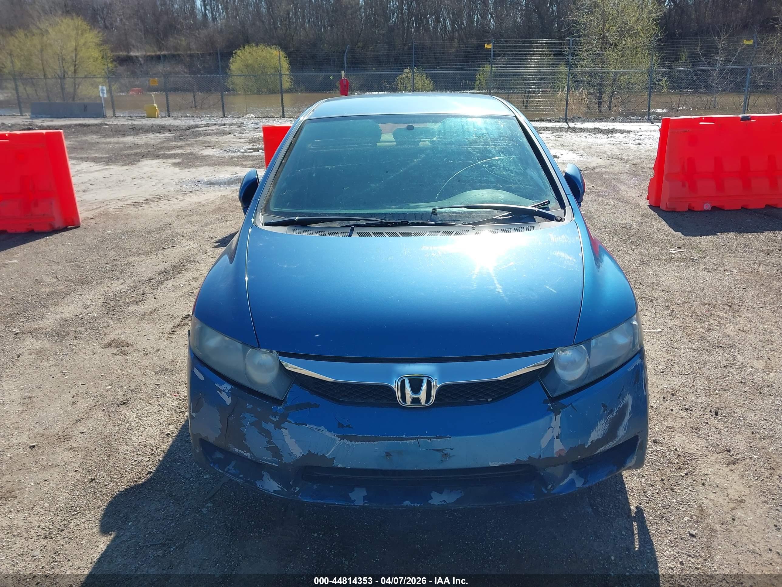 HONDA CIVIC image 6