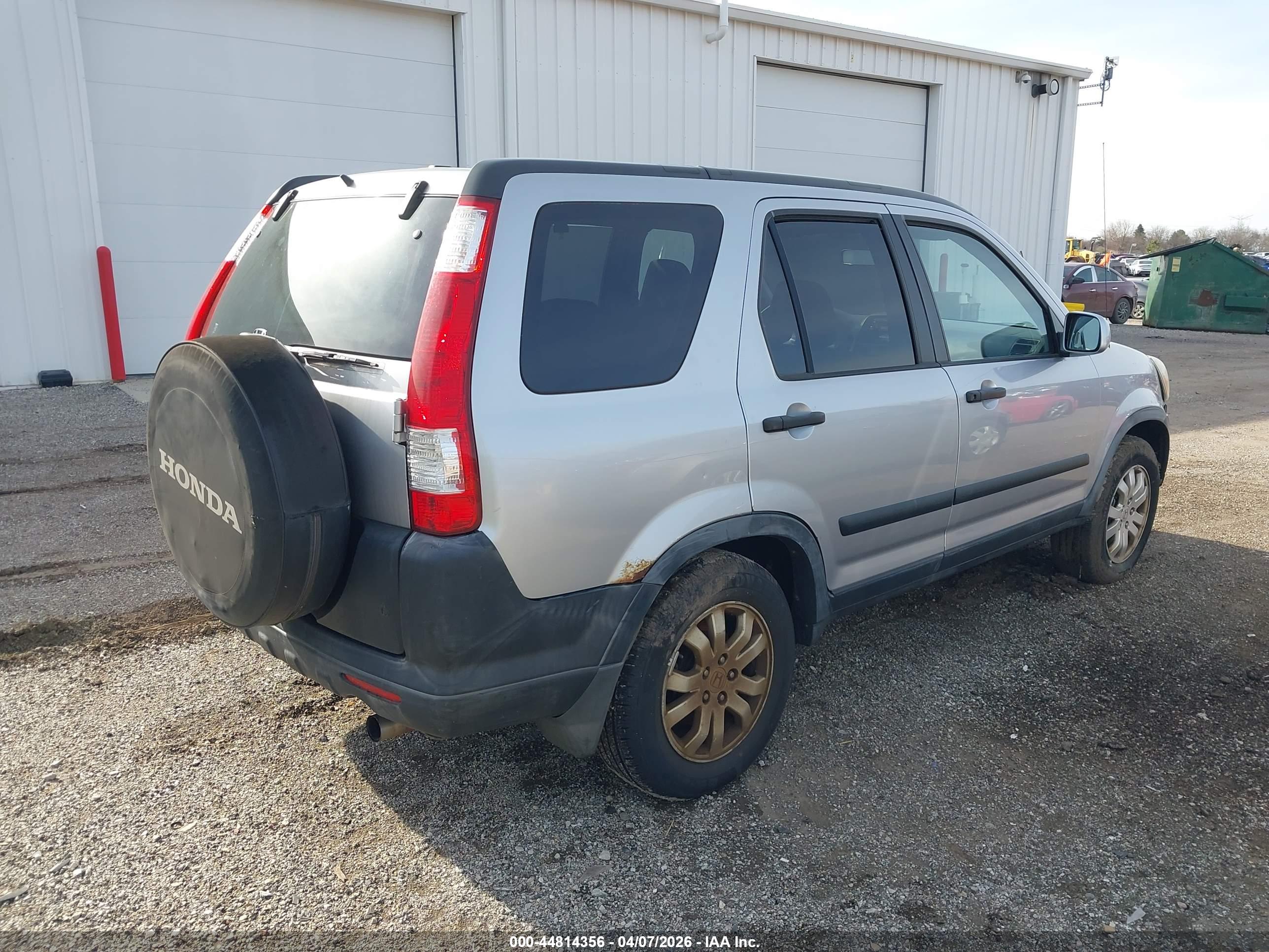 HONDA CR-V image 4