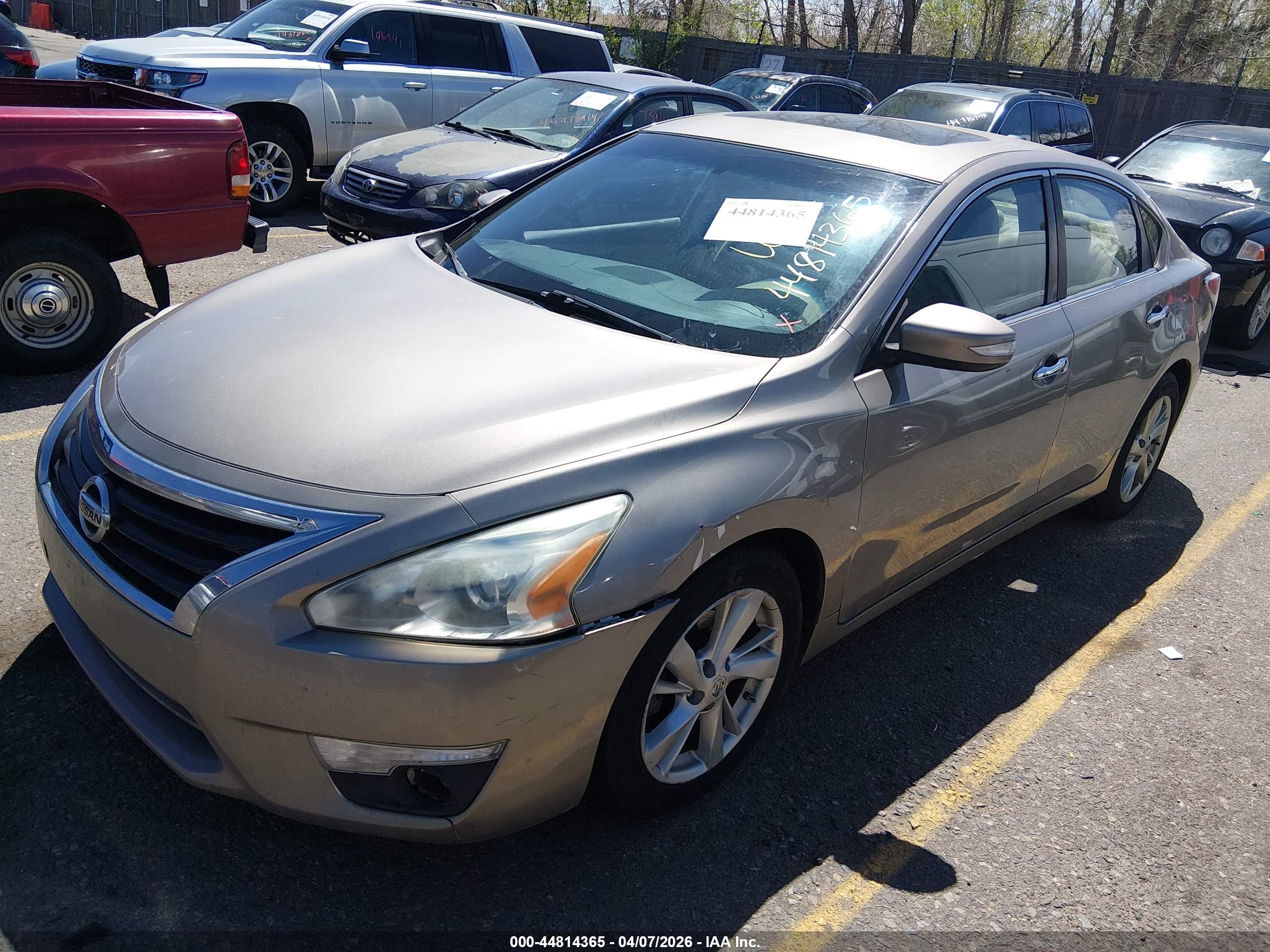 NISSAN ALTIMA image 2