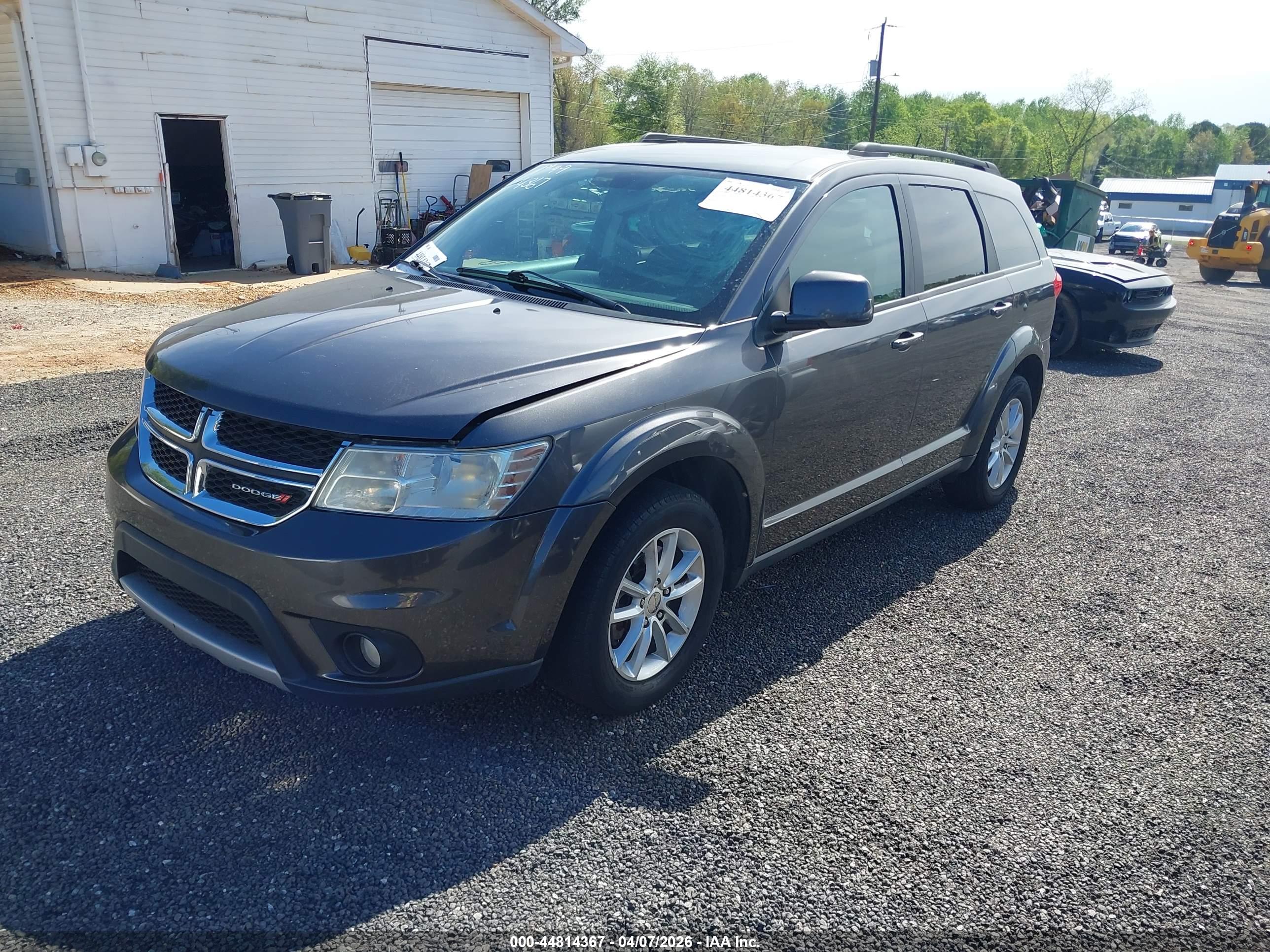DODGE JOURNEY image 2