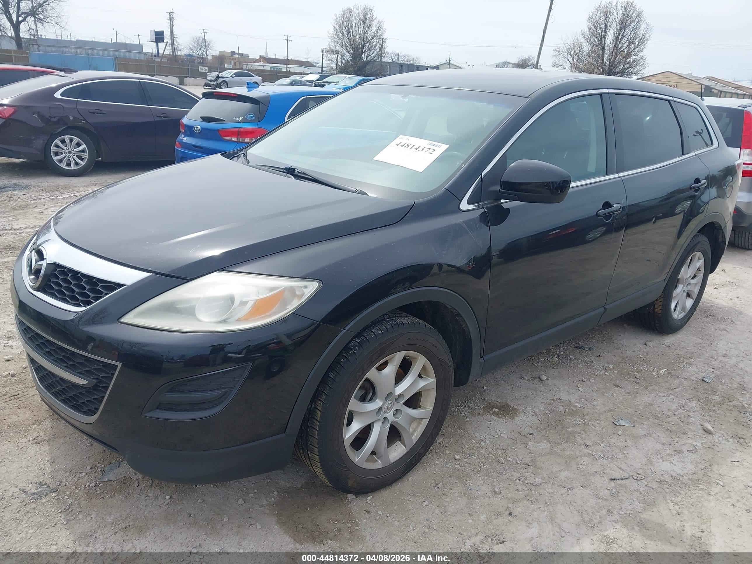 MAZDA CX-9 image 2