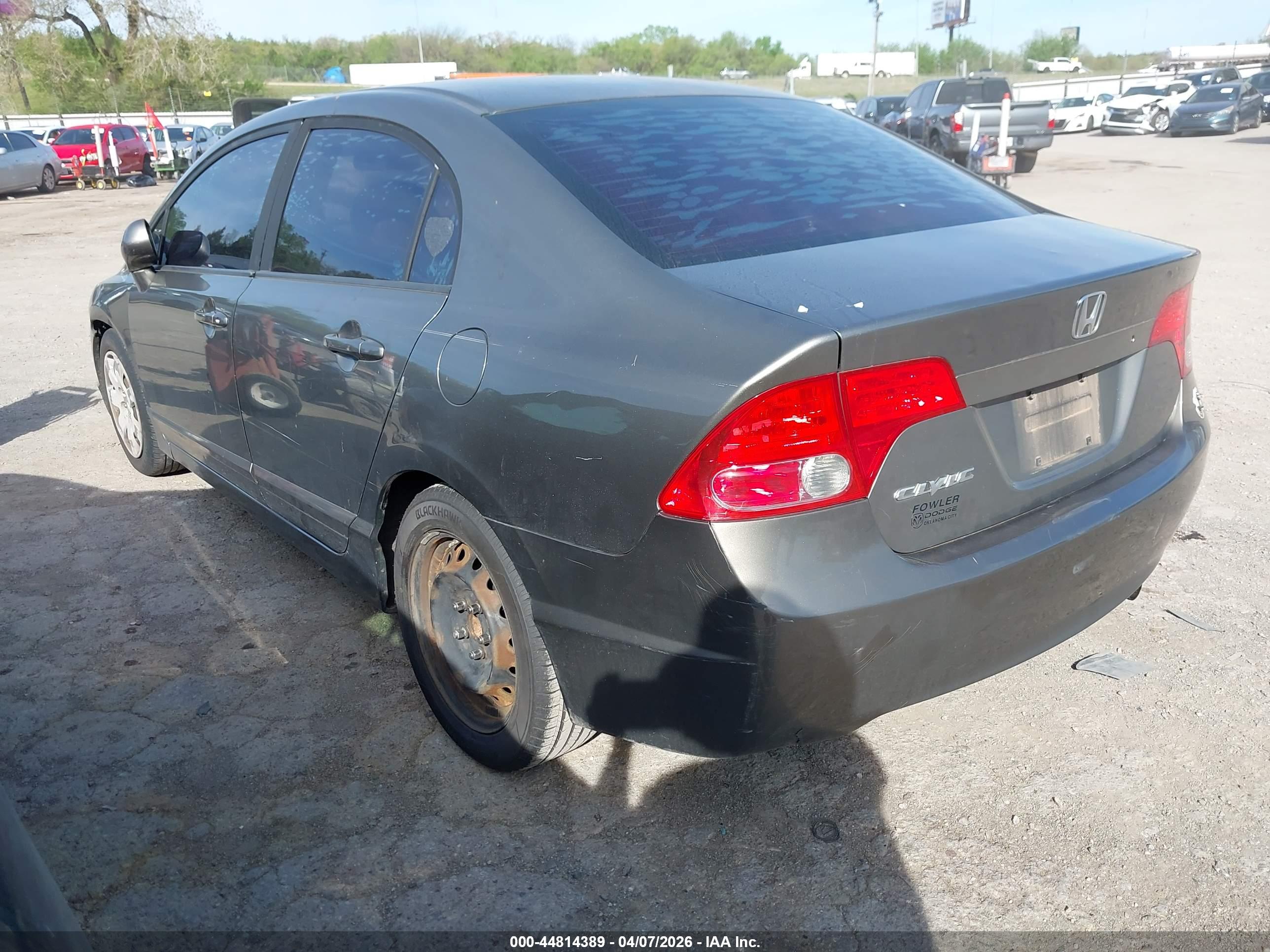 HONDA CIVIC image 3