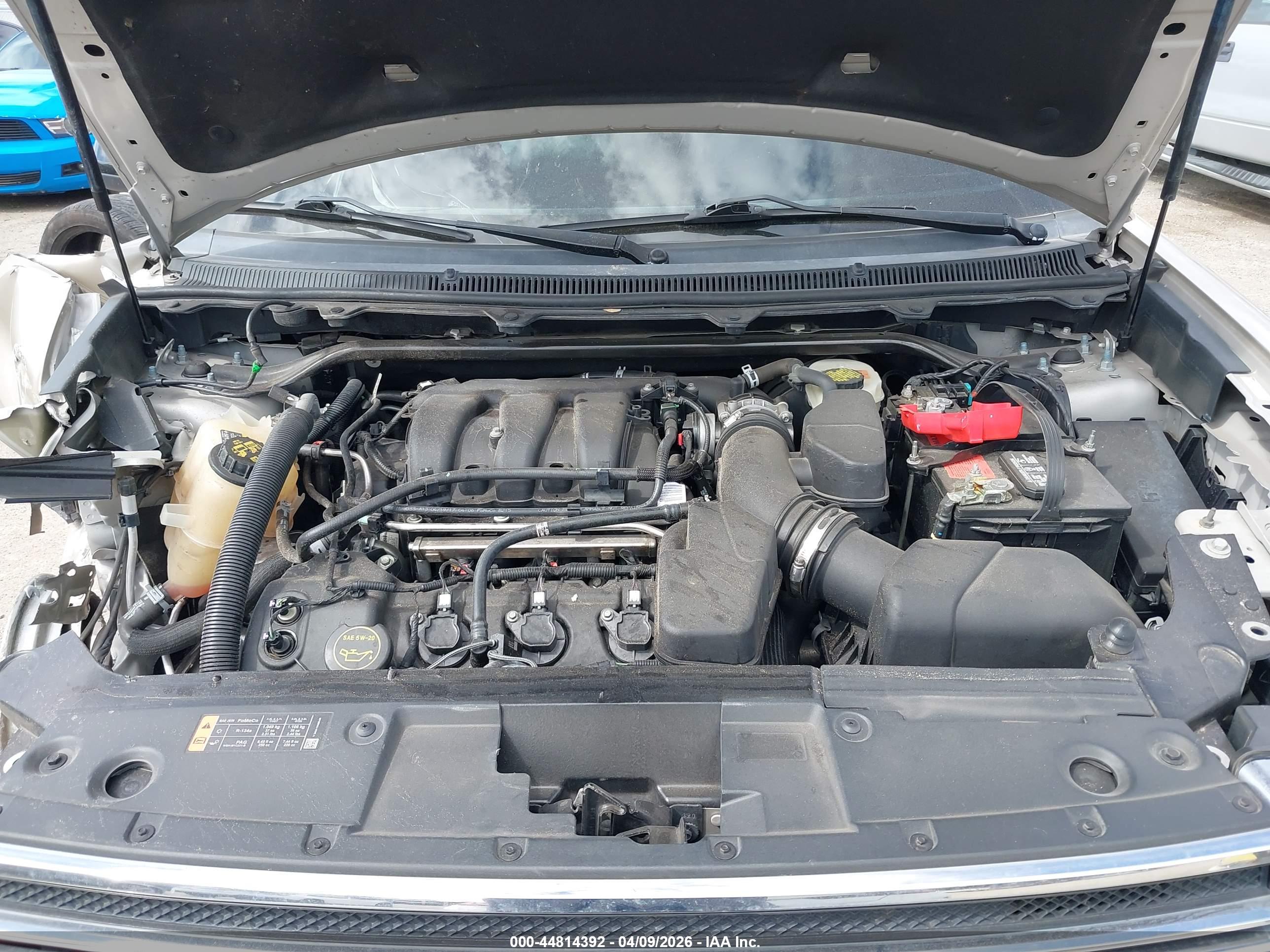 FORD FLEX image 10