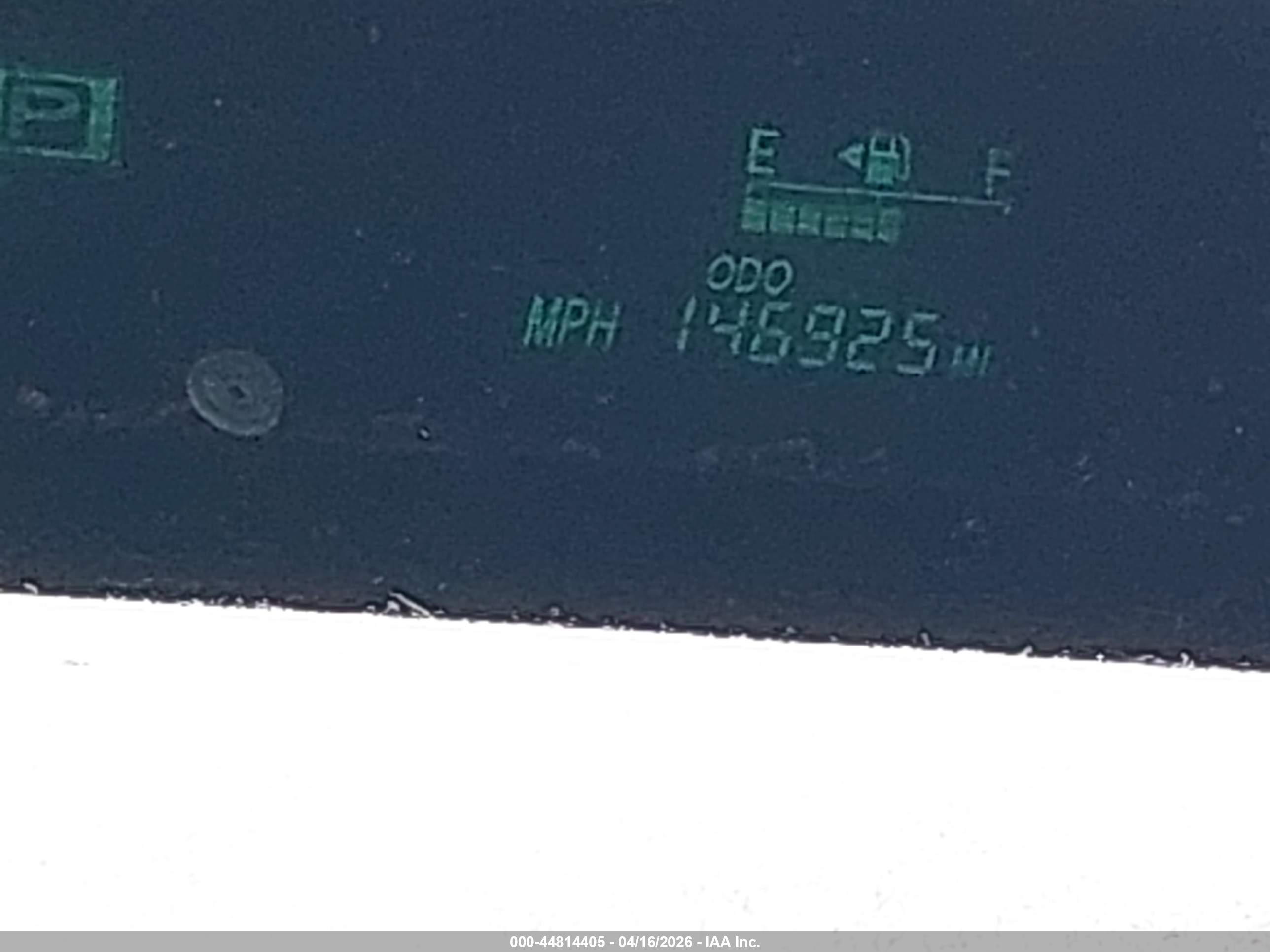 TOYOTA PRIUS image 7