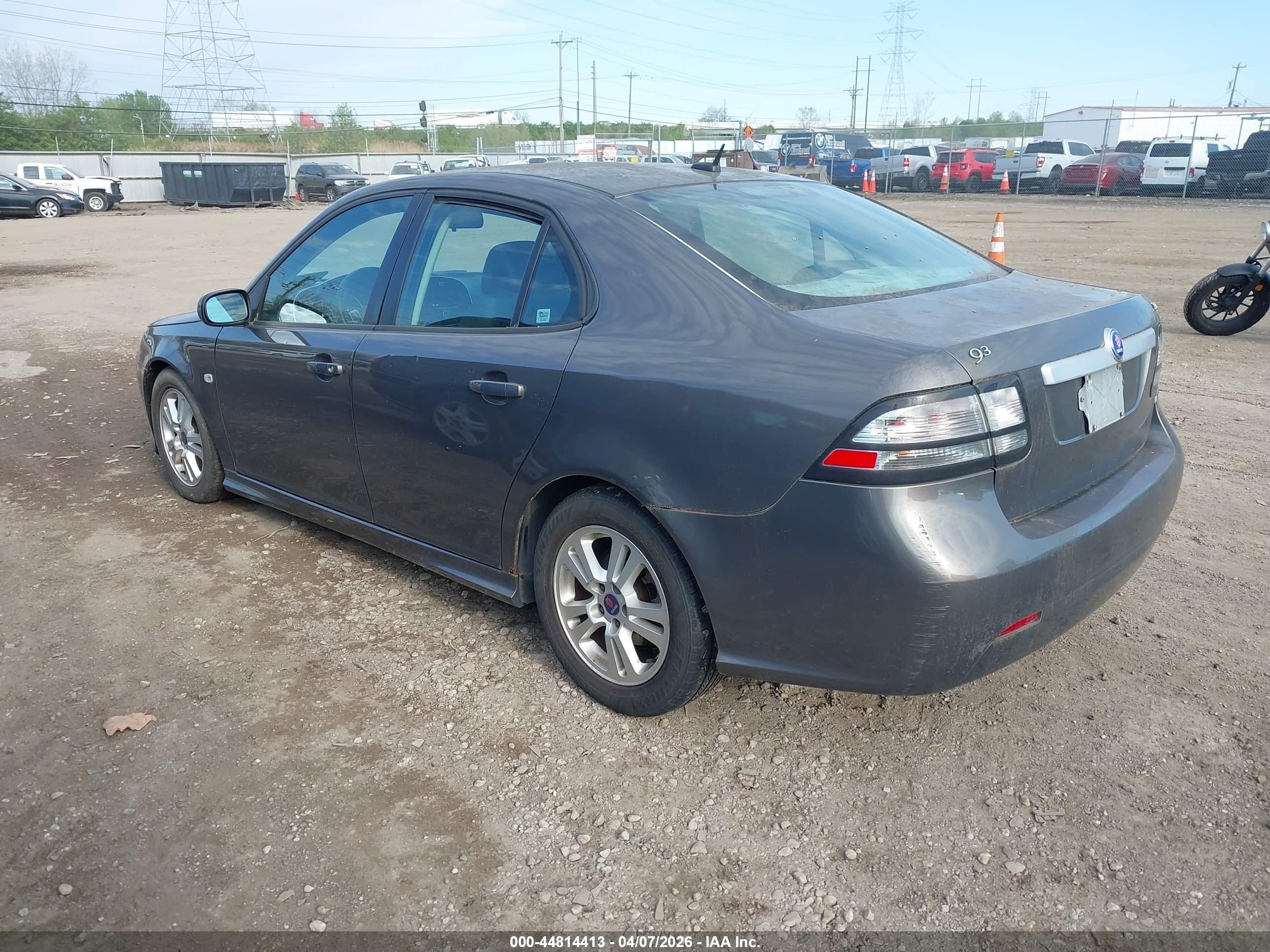 SAAB 9-3 image 3