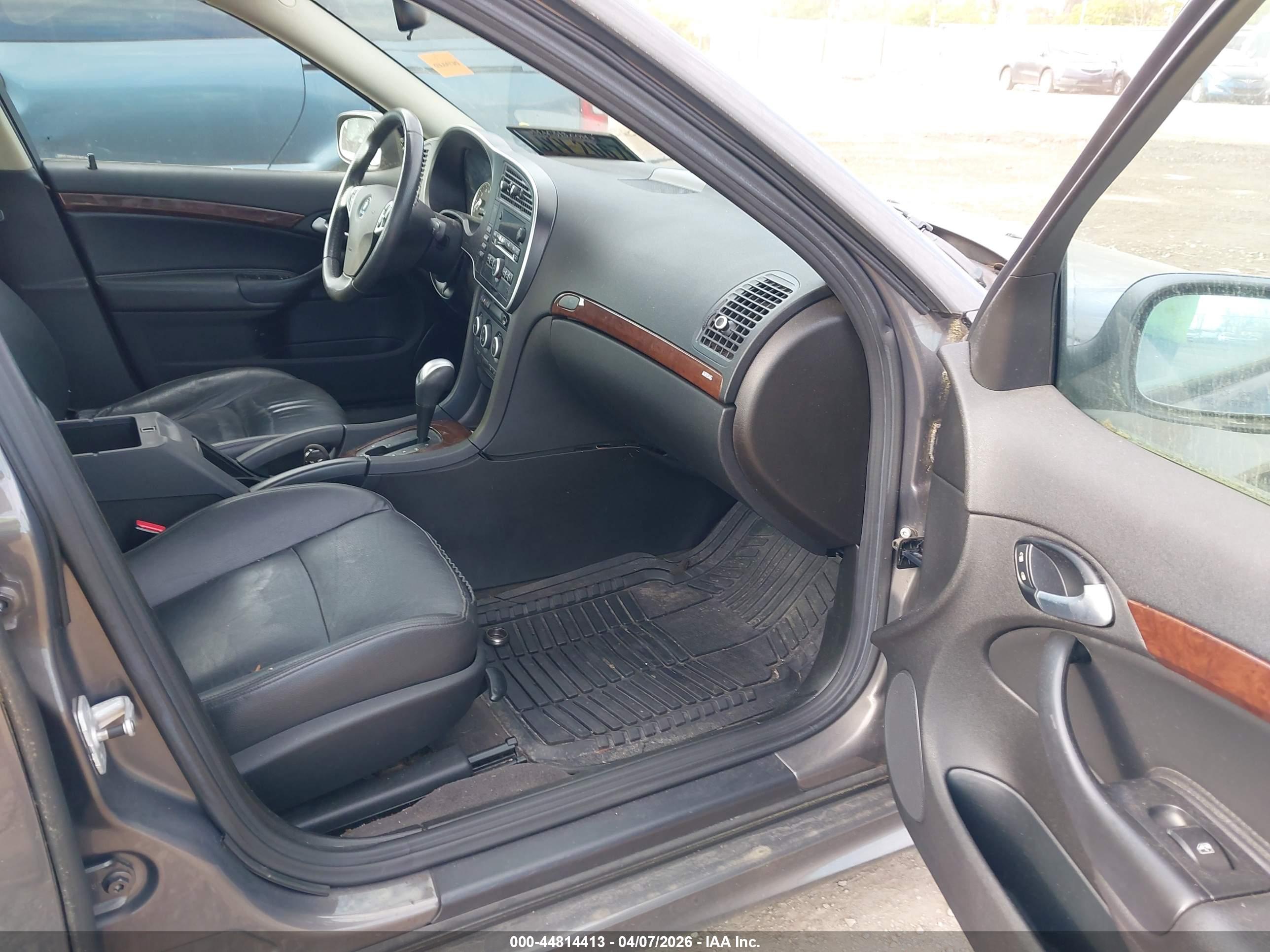 SAAB 9-3 image 5