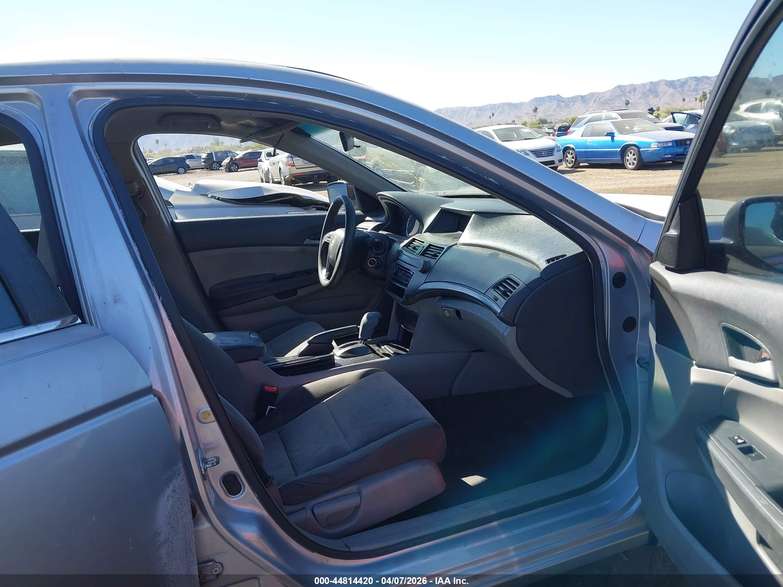 HONDA ACCORD image 5