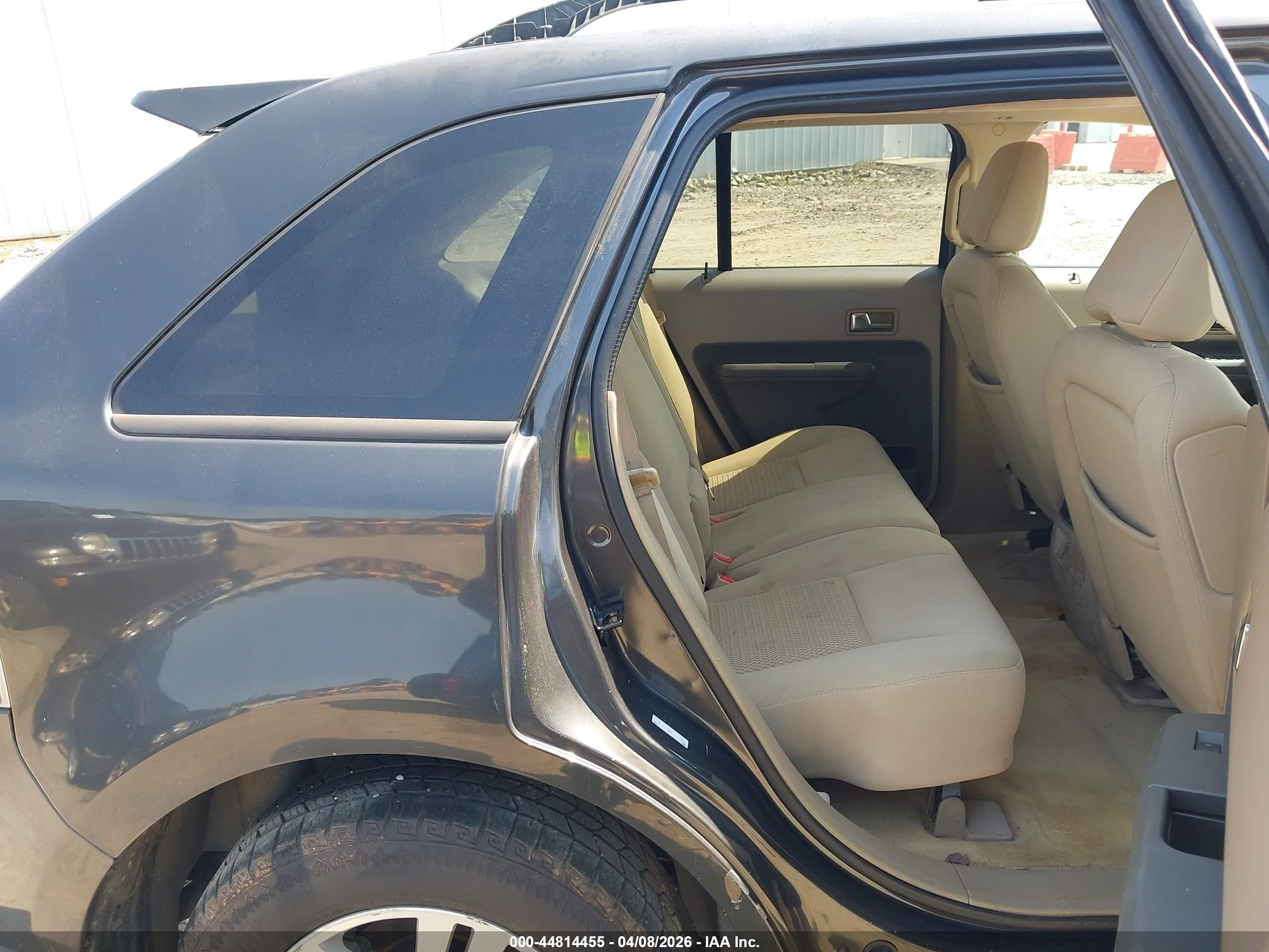 FORD EDGE image 8