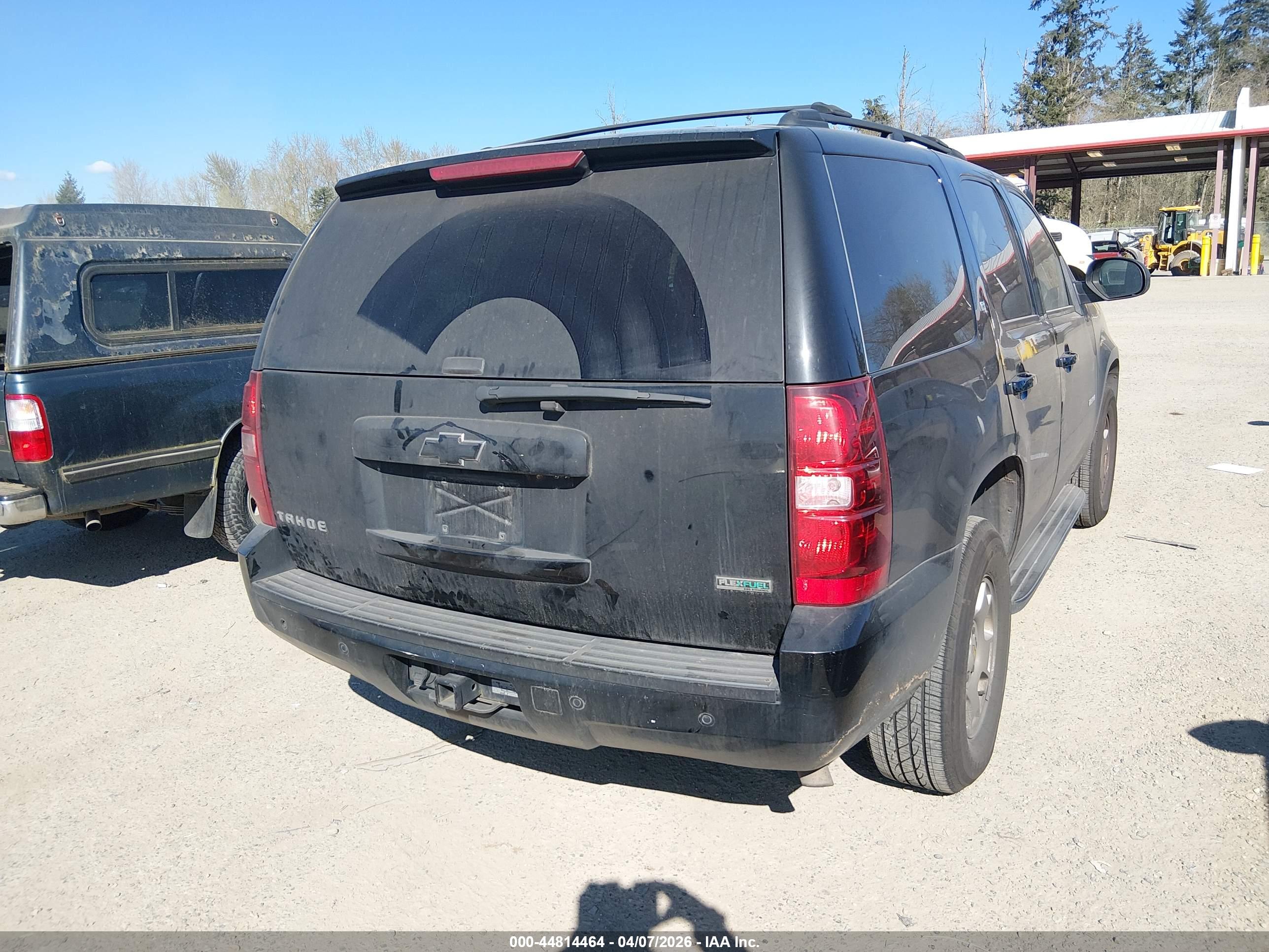 CHEVROLET TAHOE image 4