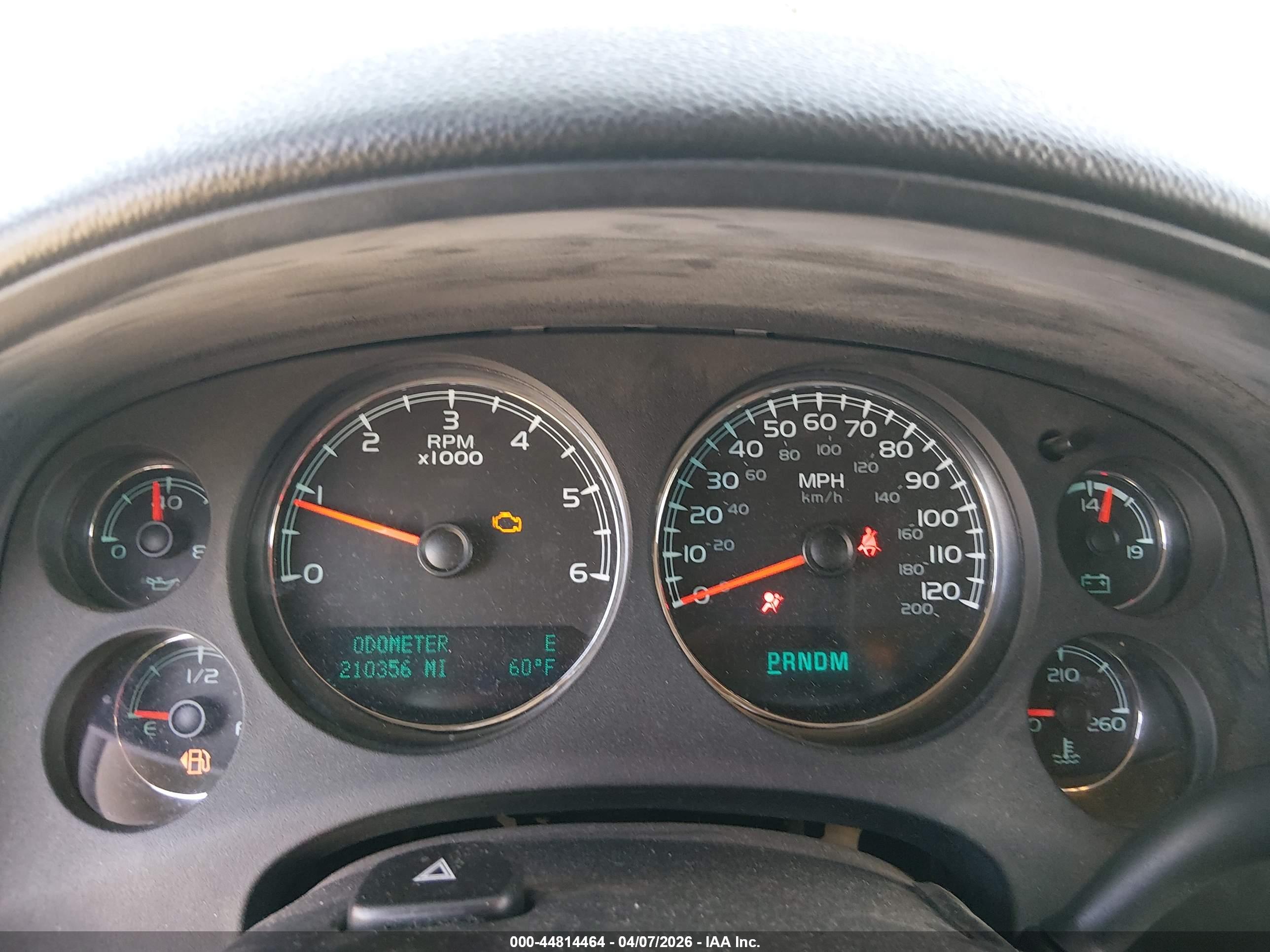CHEVROLET TAHOE image 7