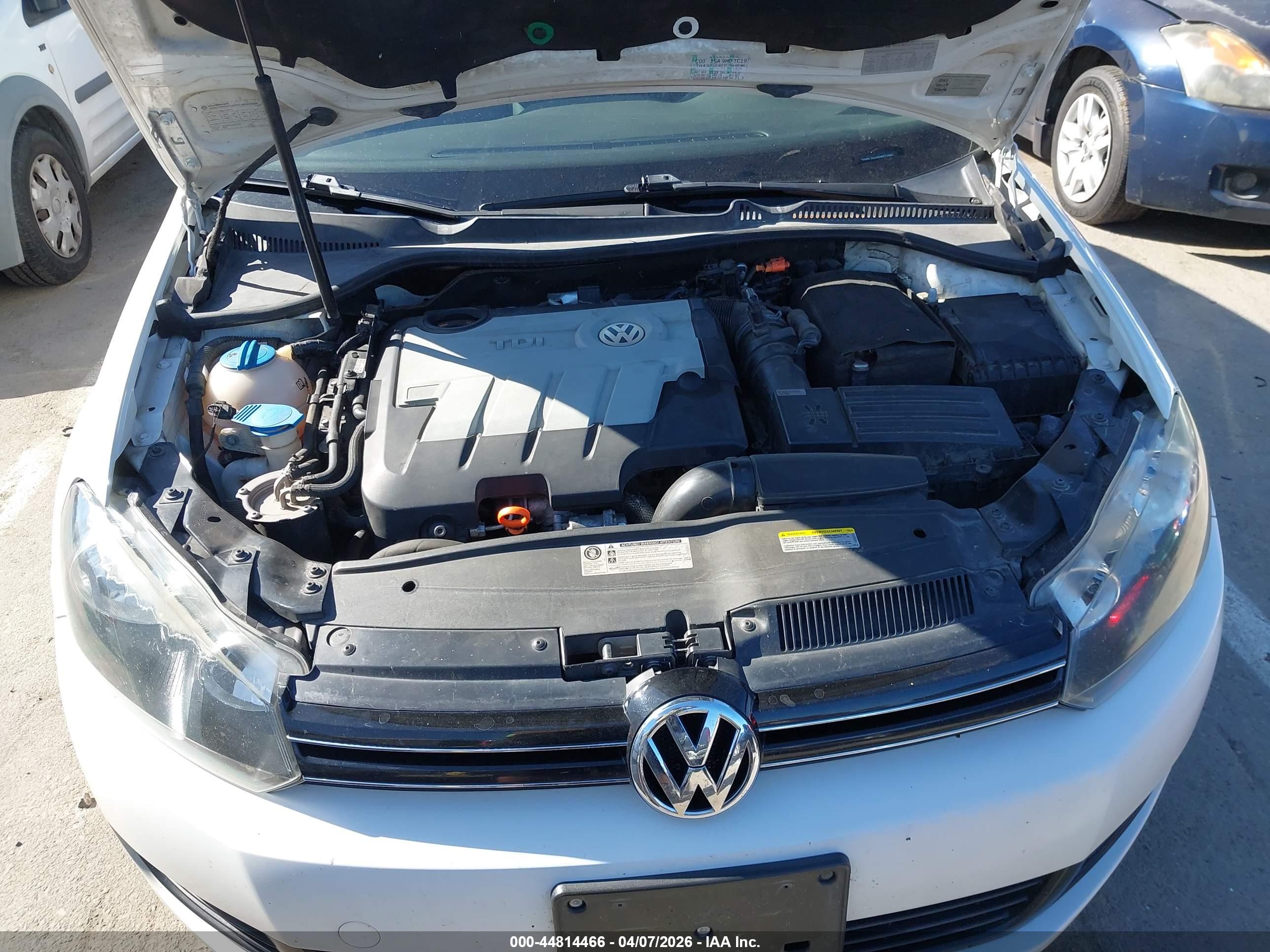 VOLKSWAGEN JETTA image 10