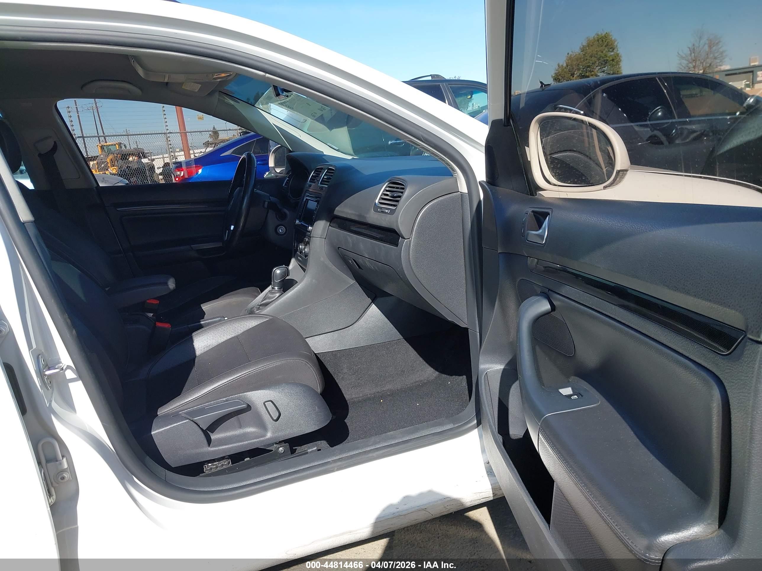 VOLKSWAGEN JETTA image 5