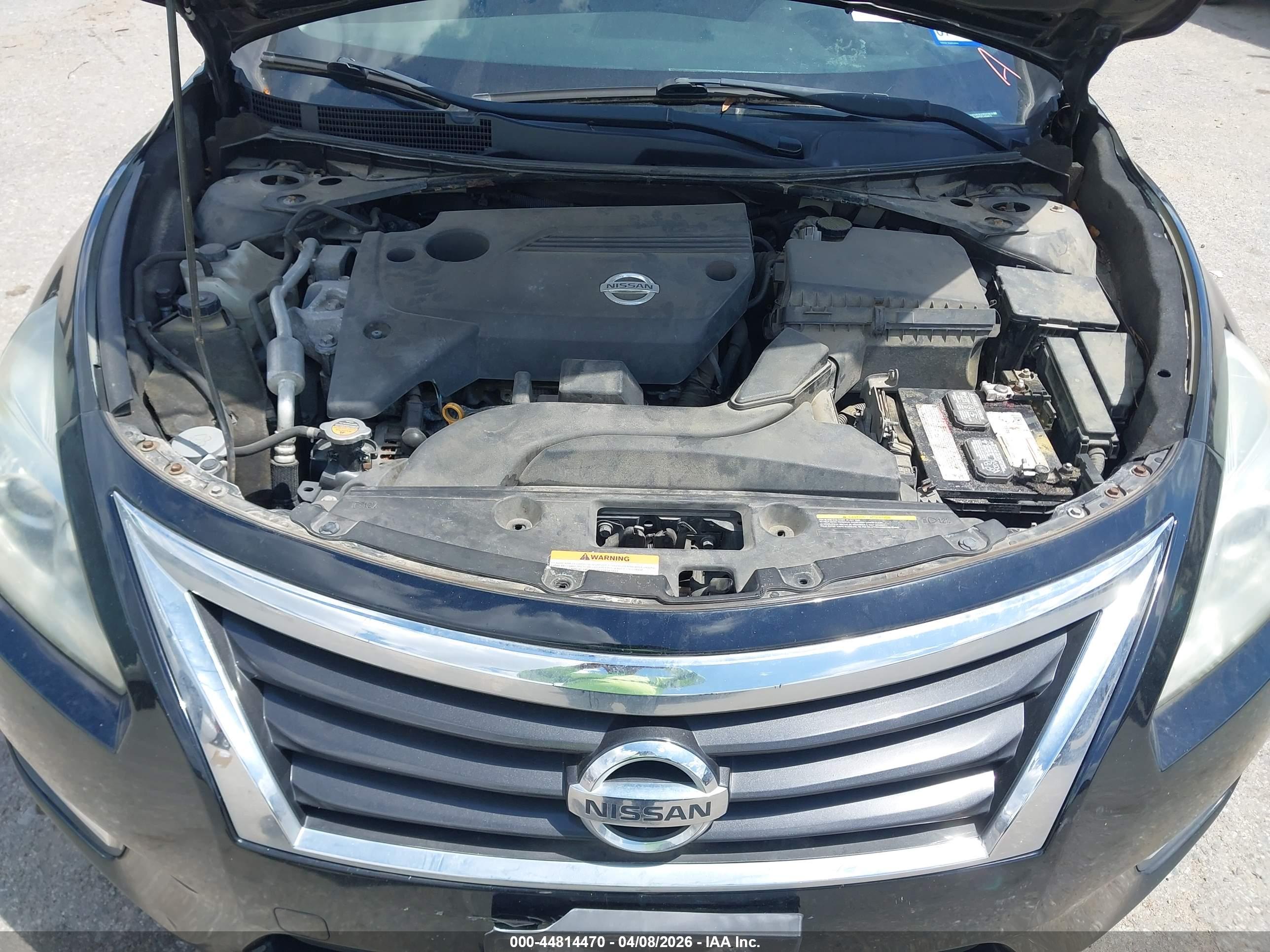 NISSAN ALTIMA image 10
