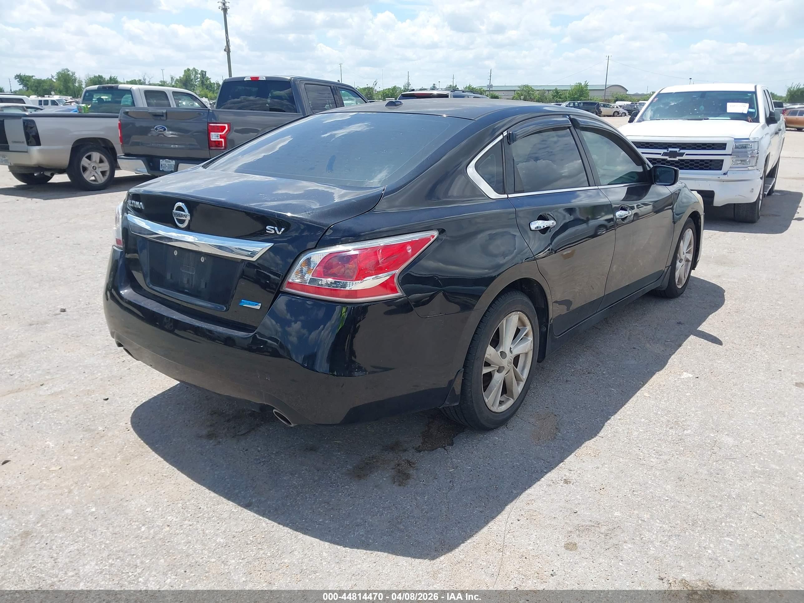 NISSAN ALTIMA image 4