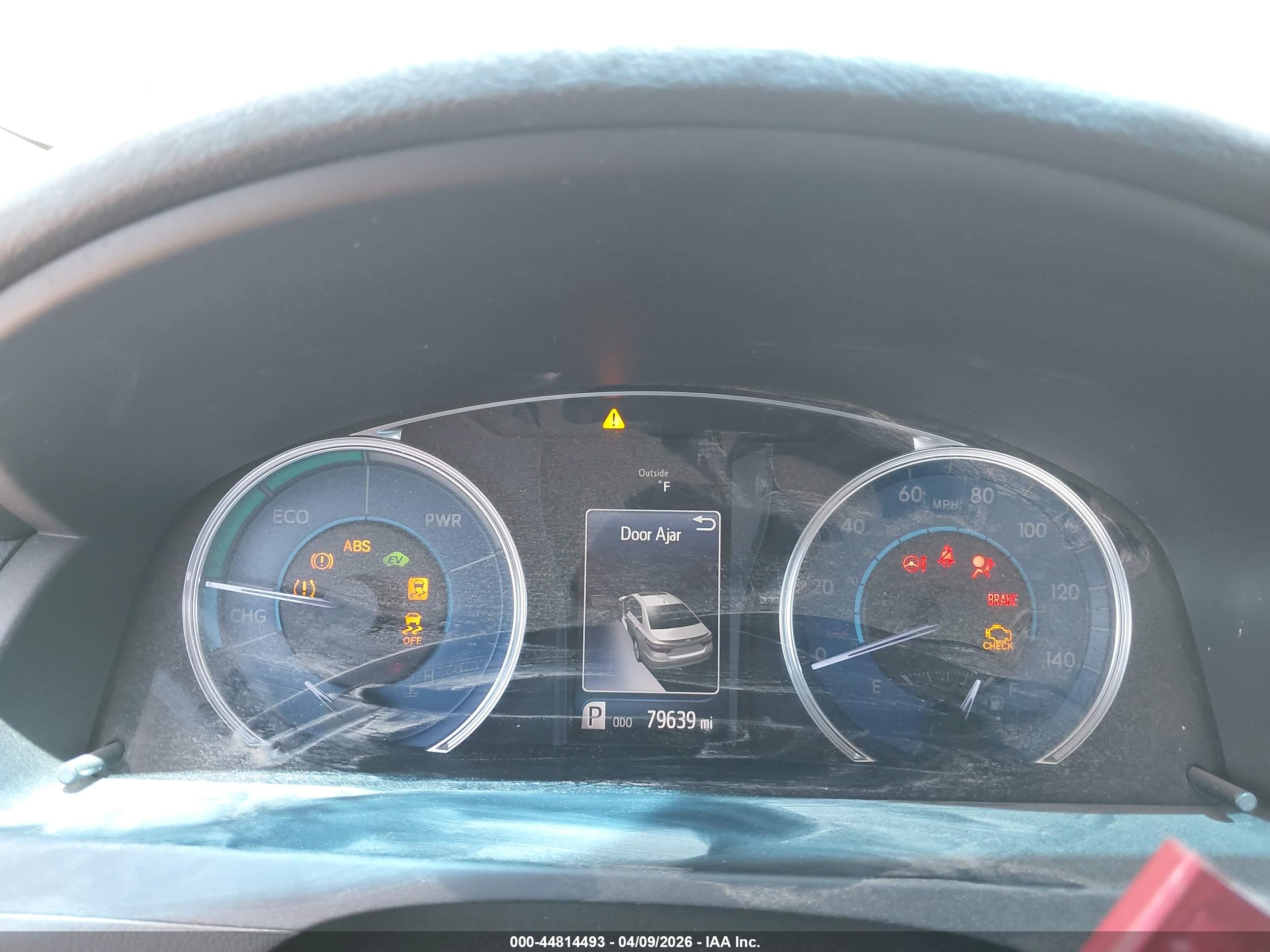 TOYOTA CAMRY image 7