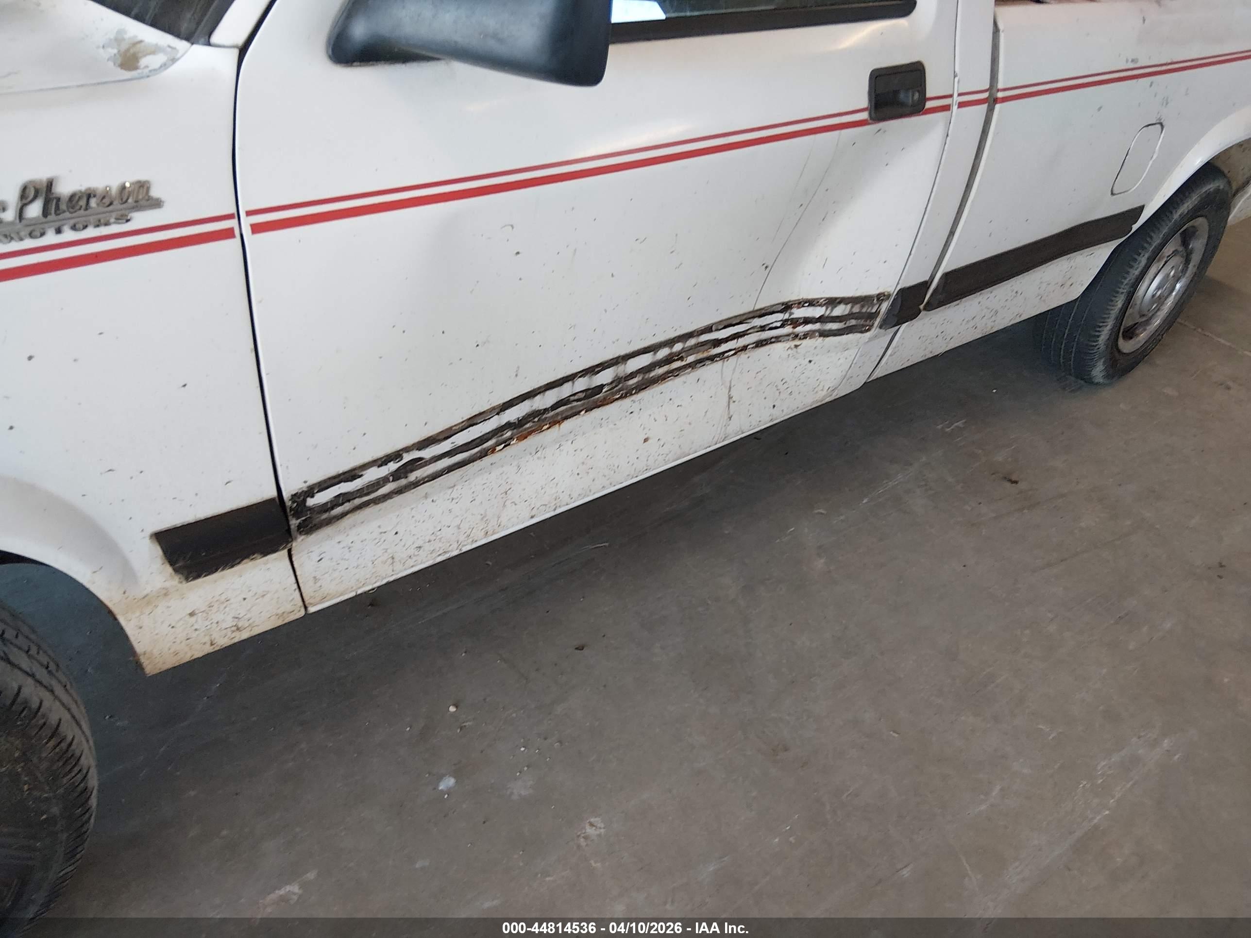 DODGE DAKOTA image 6