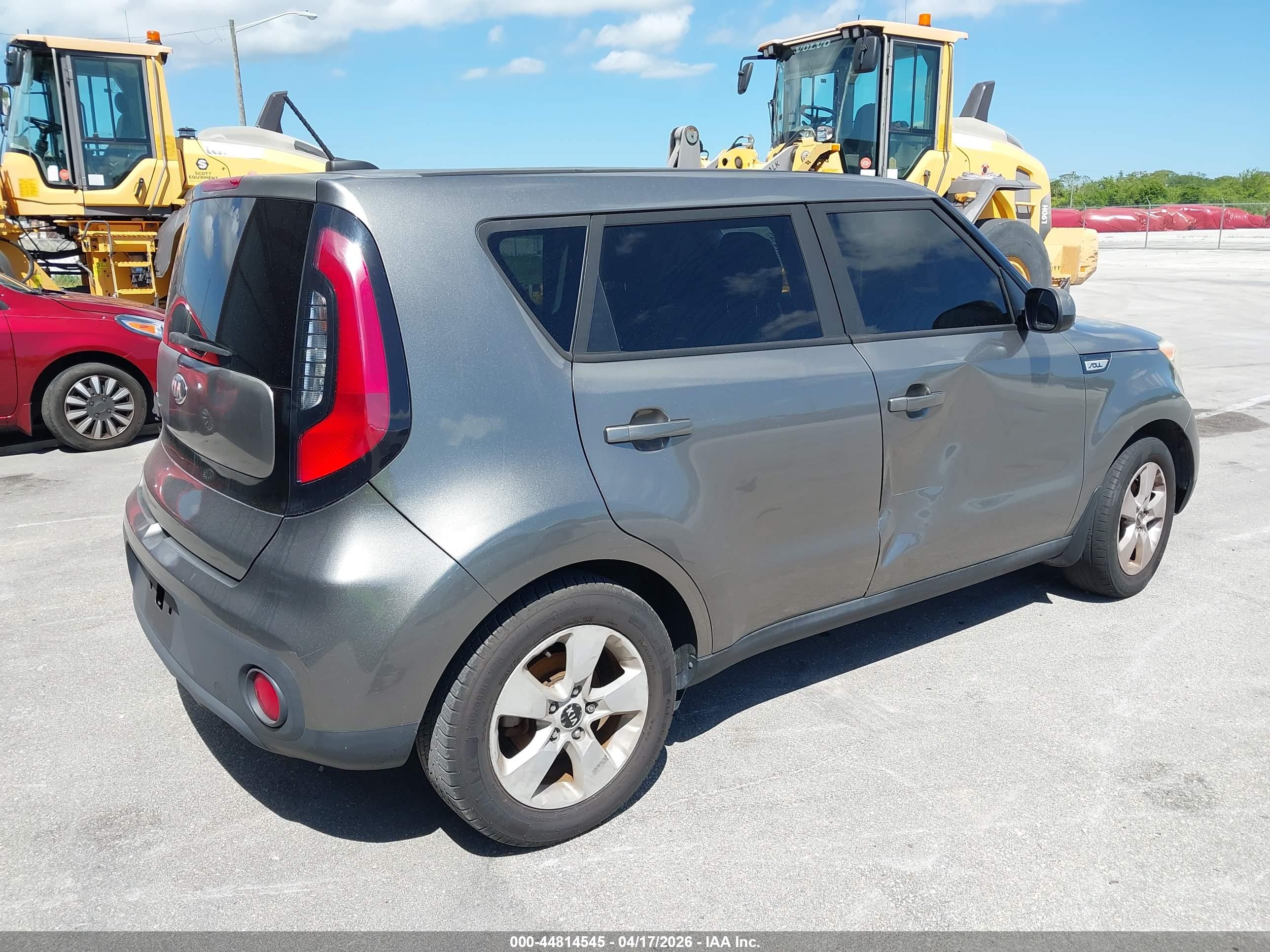 KIA SOUL image 4