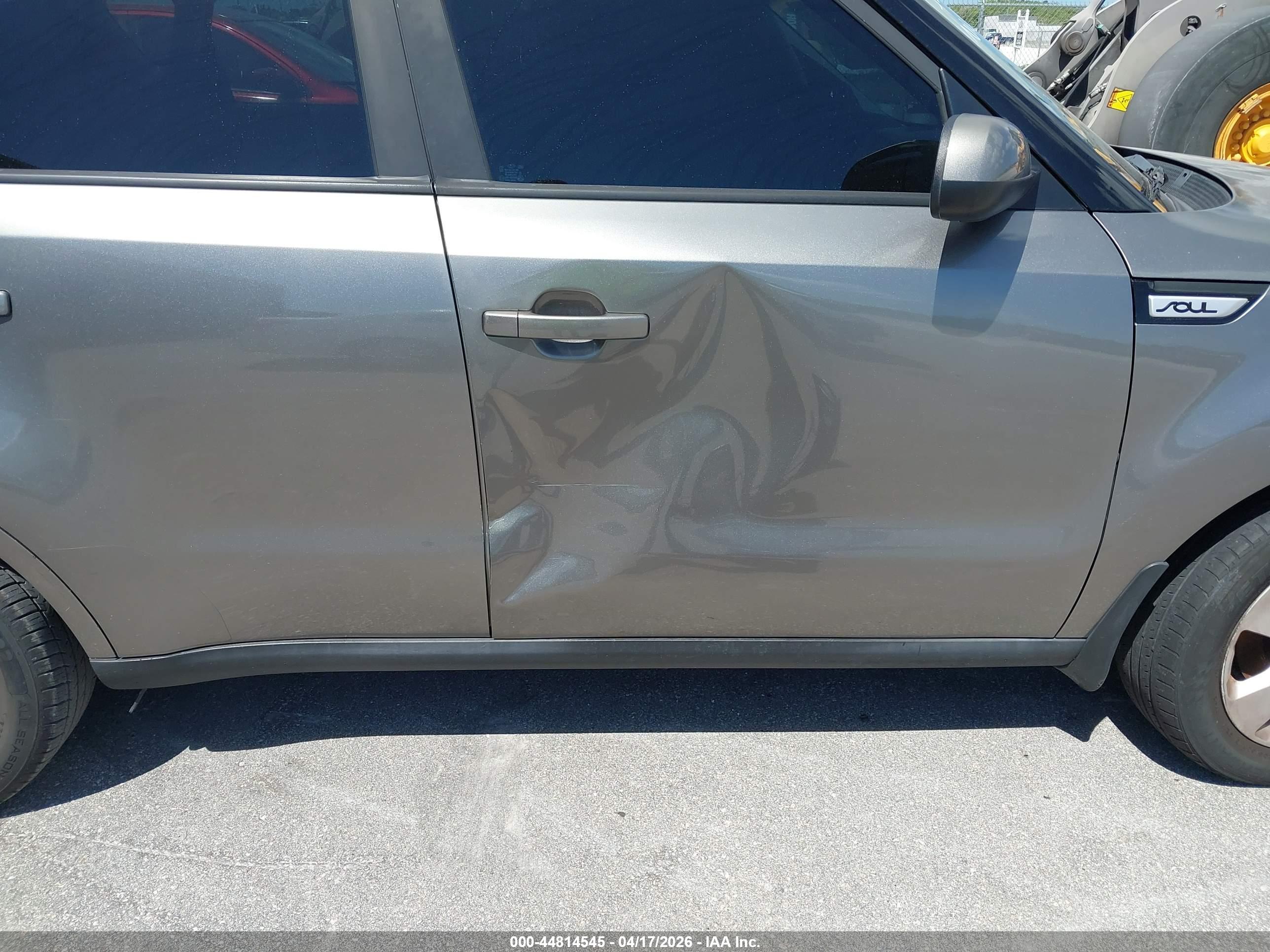 KIA SOUL image 6