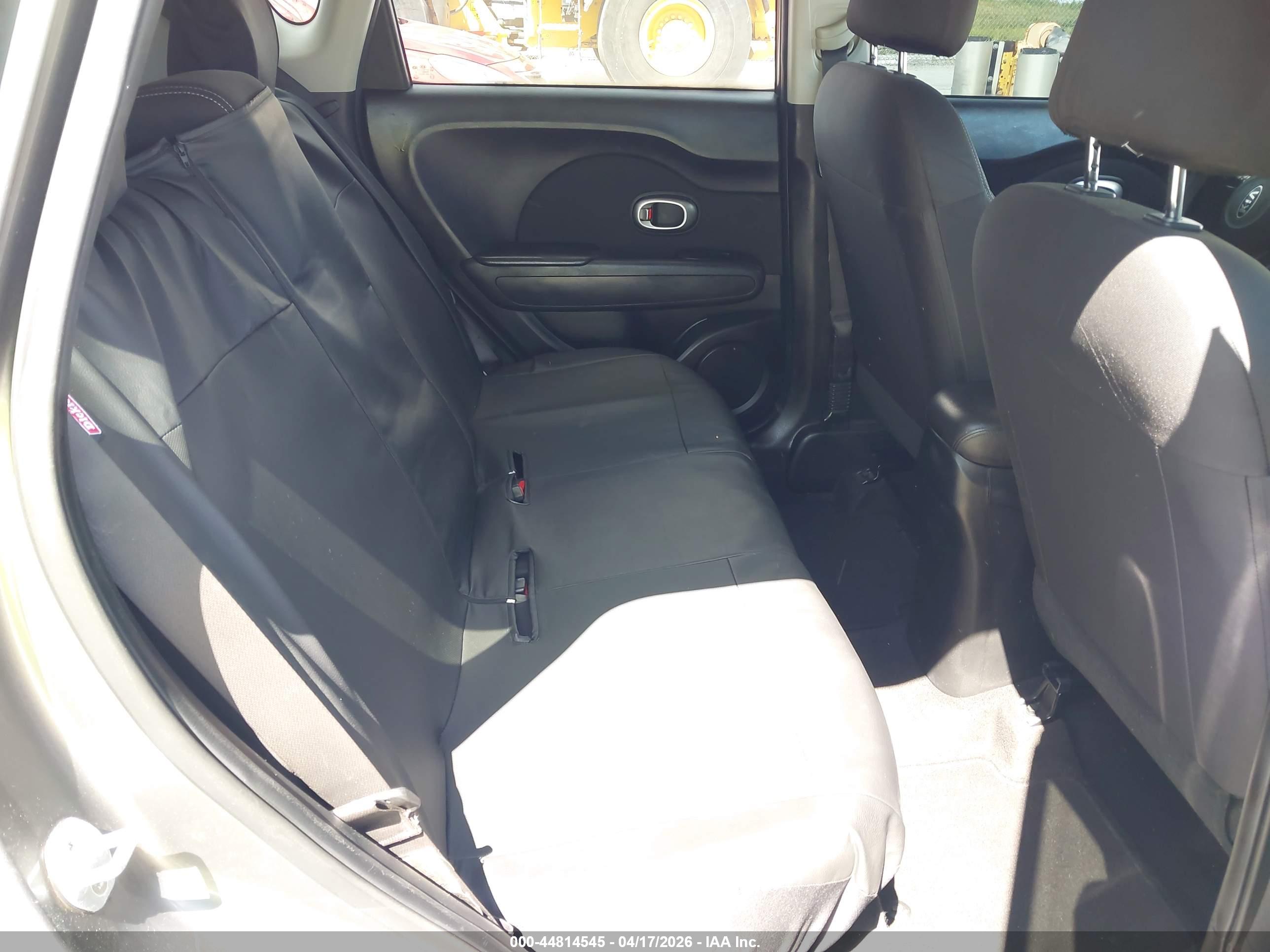 KIA SOUL image 8