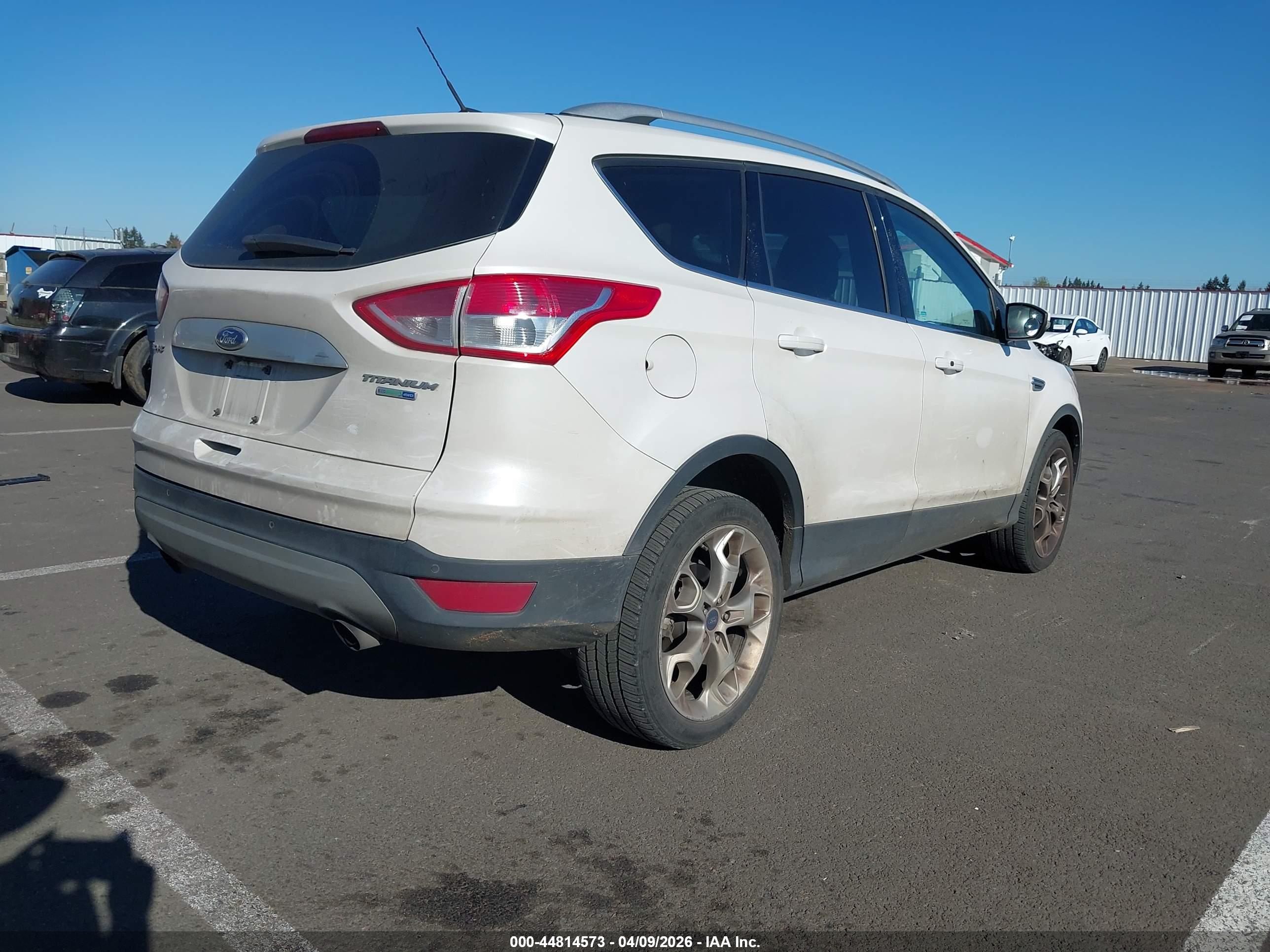 FORD ESCAPE image 4