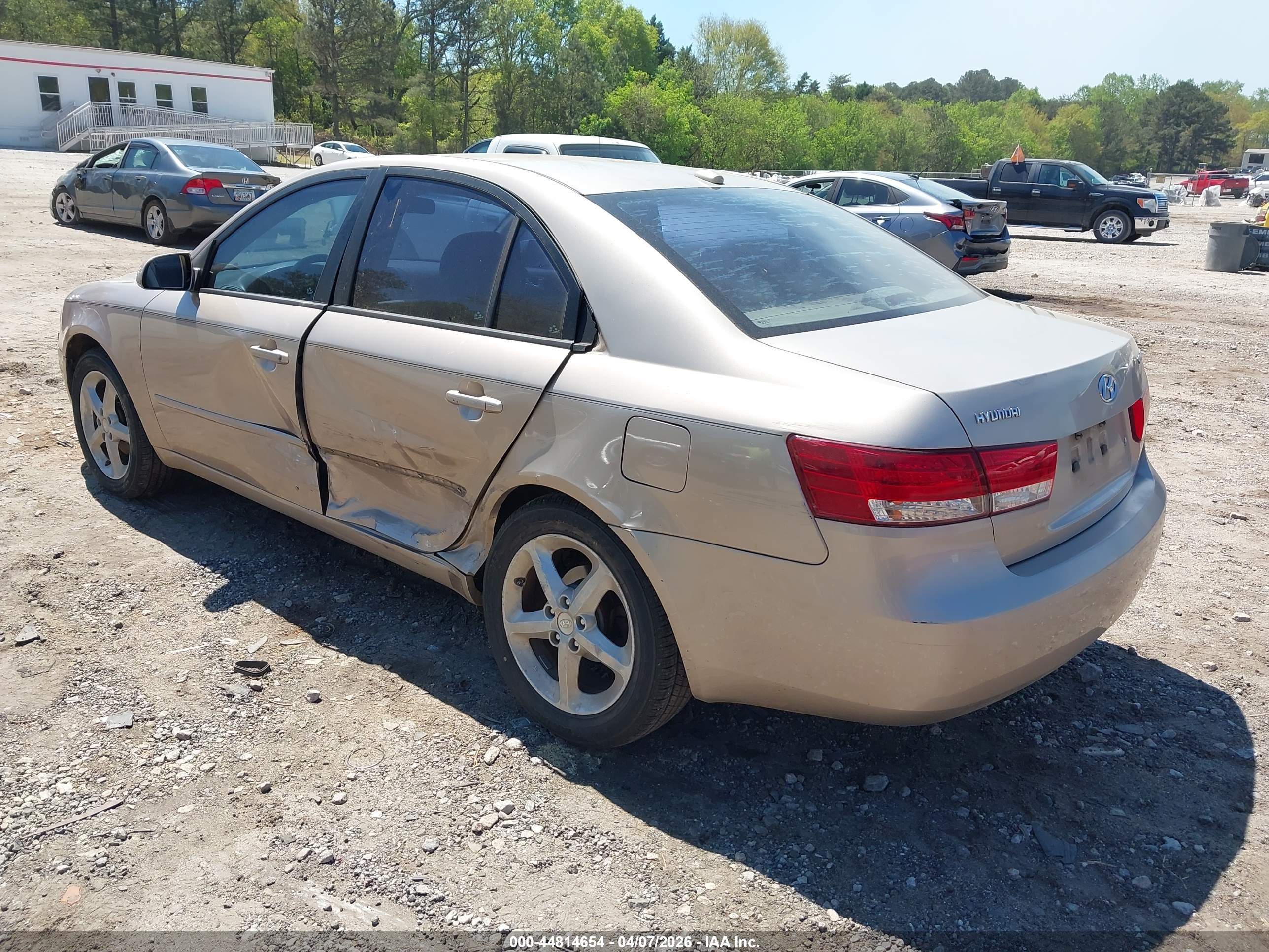 HYUNDAI SONATA image 3