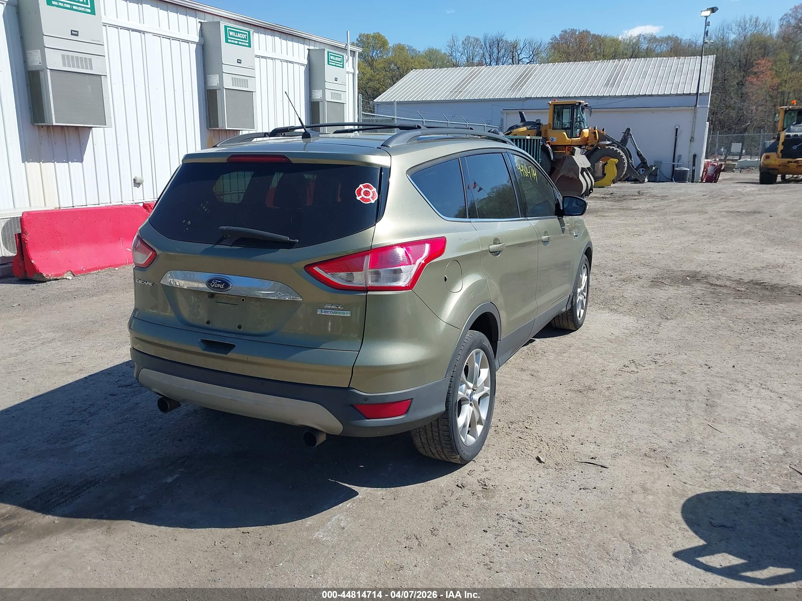 FORD ESCAPE image 4