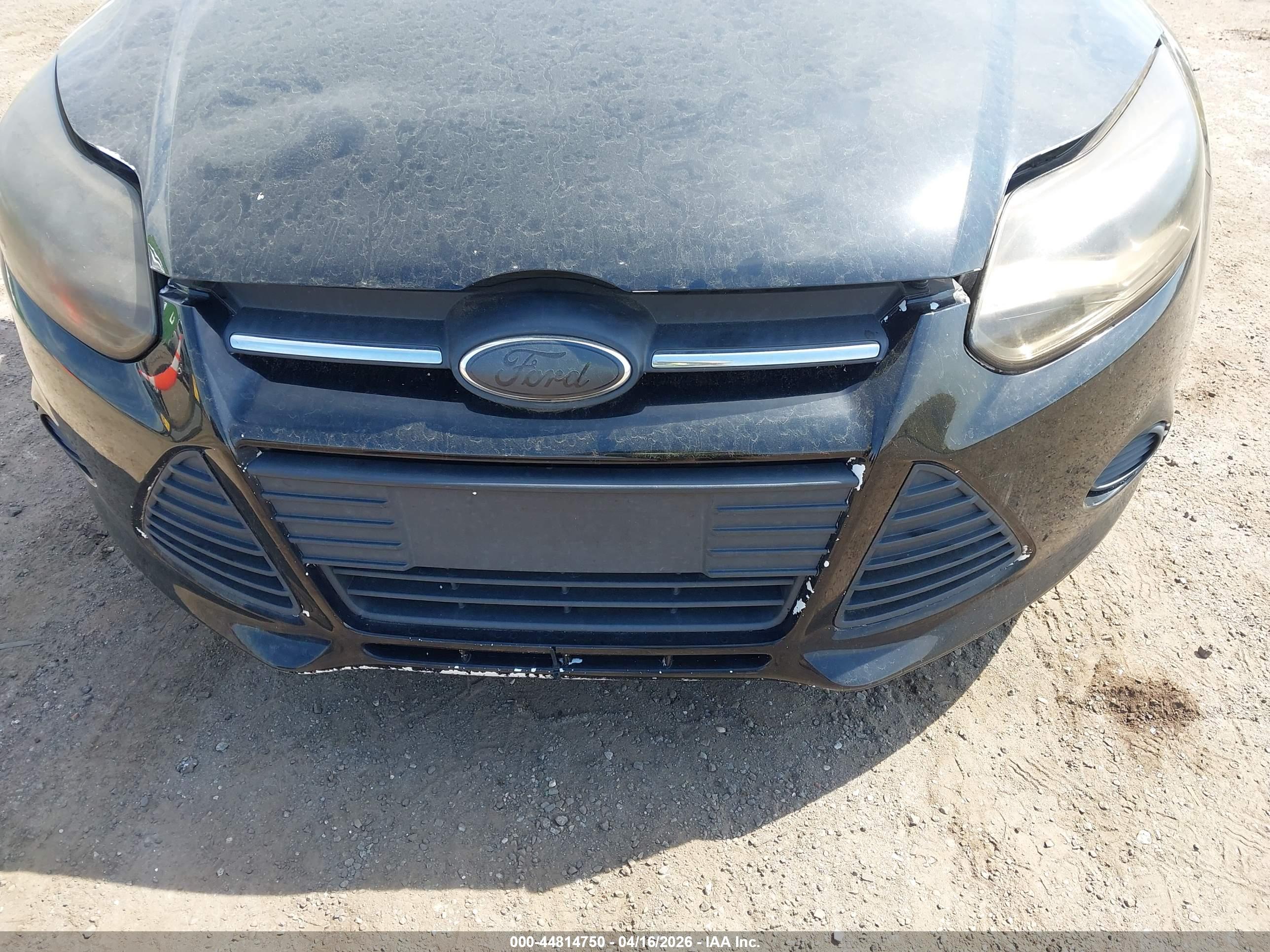 FORD FOCUS image 6