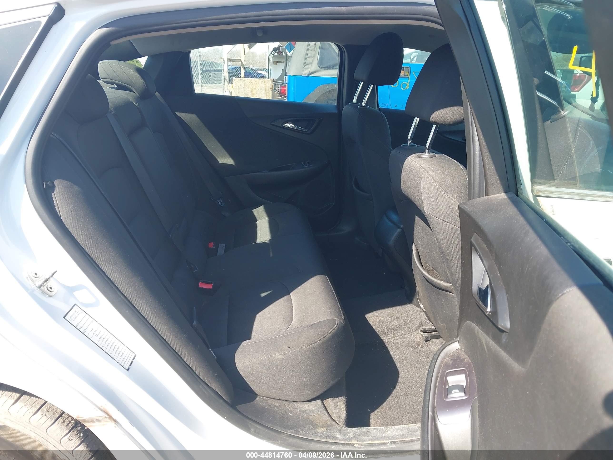 CHEVROLET MALIBU image 8