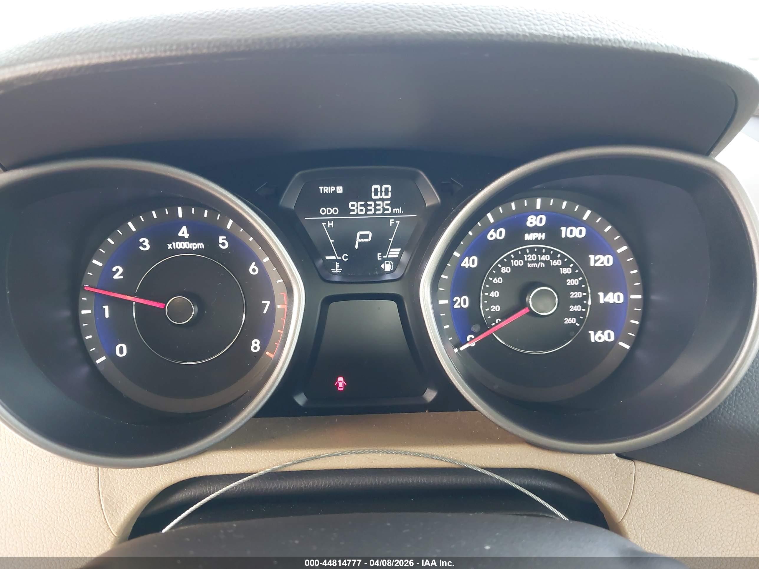 HYUNDAI ELANTRA image 7