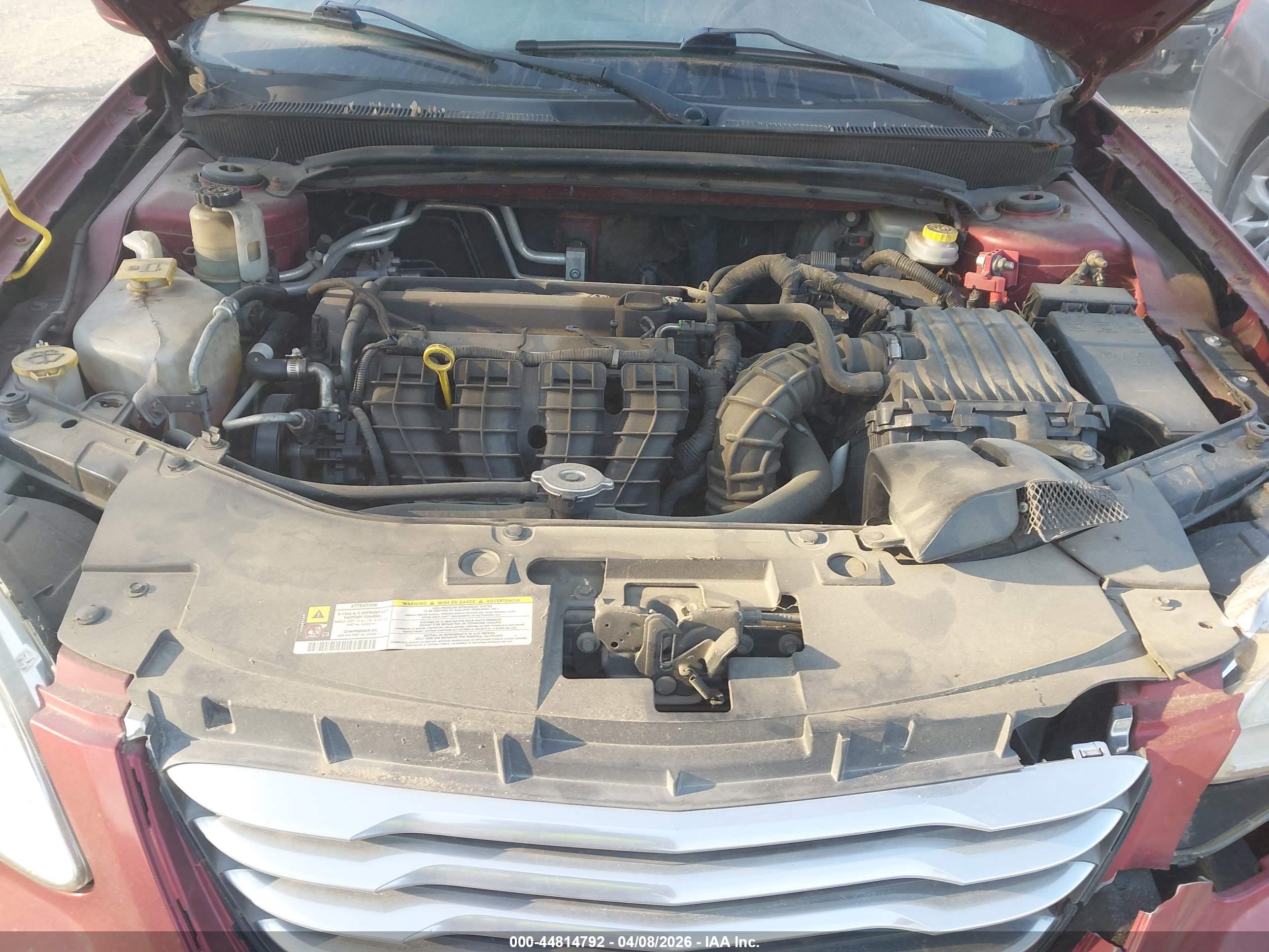 CHRYSLER 200 image 10