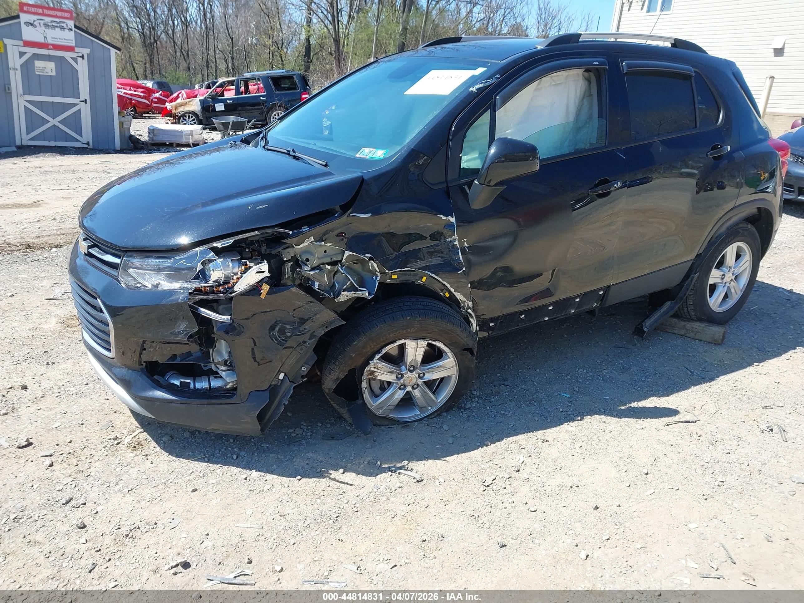 CHEVROLET TRAX image 6
