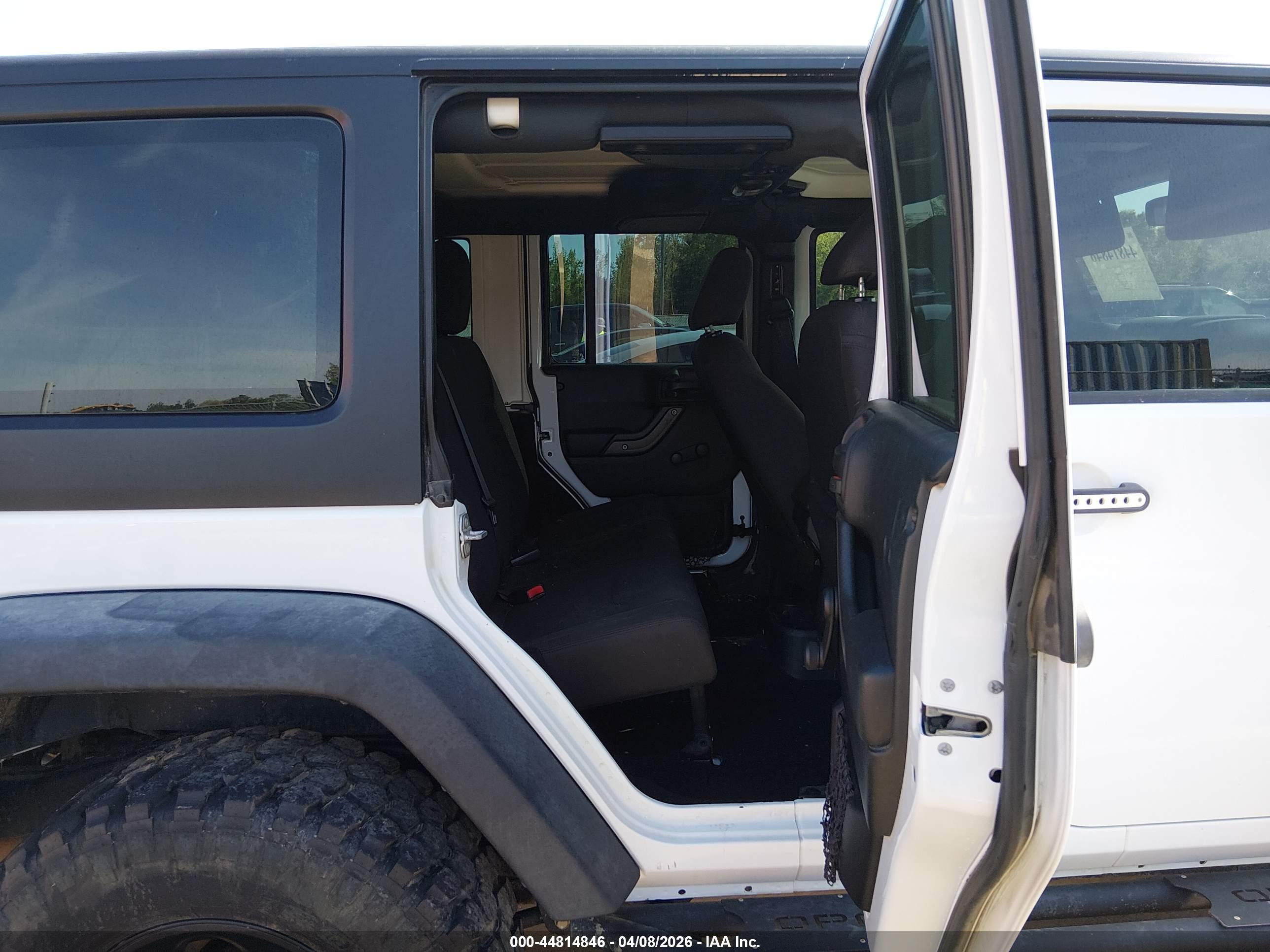 JEEP WRANGLER image 8