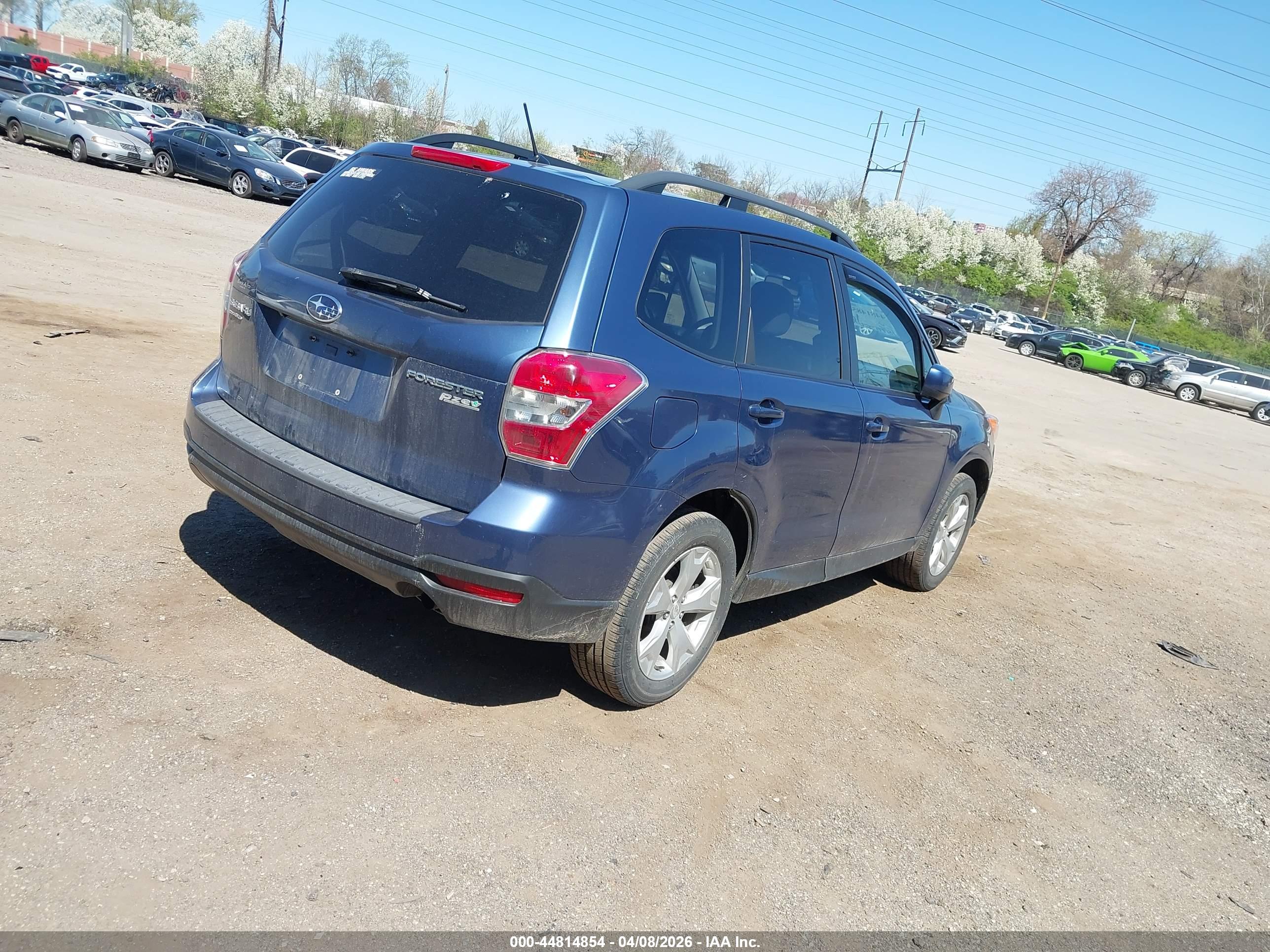 SUBARU FORESTER image 4