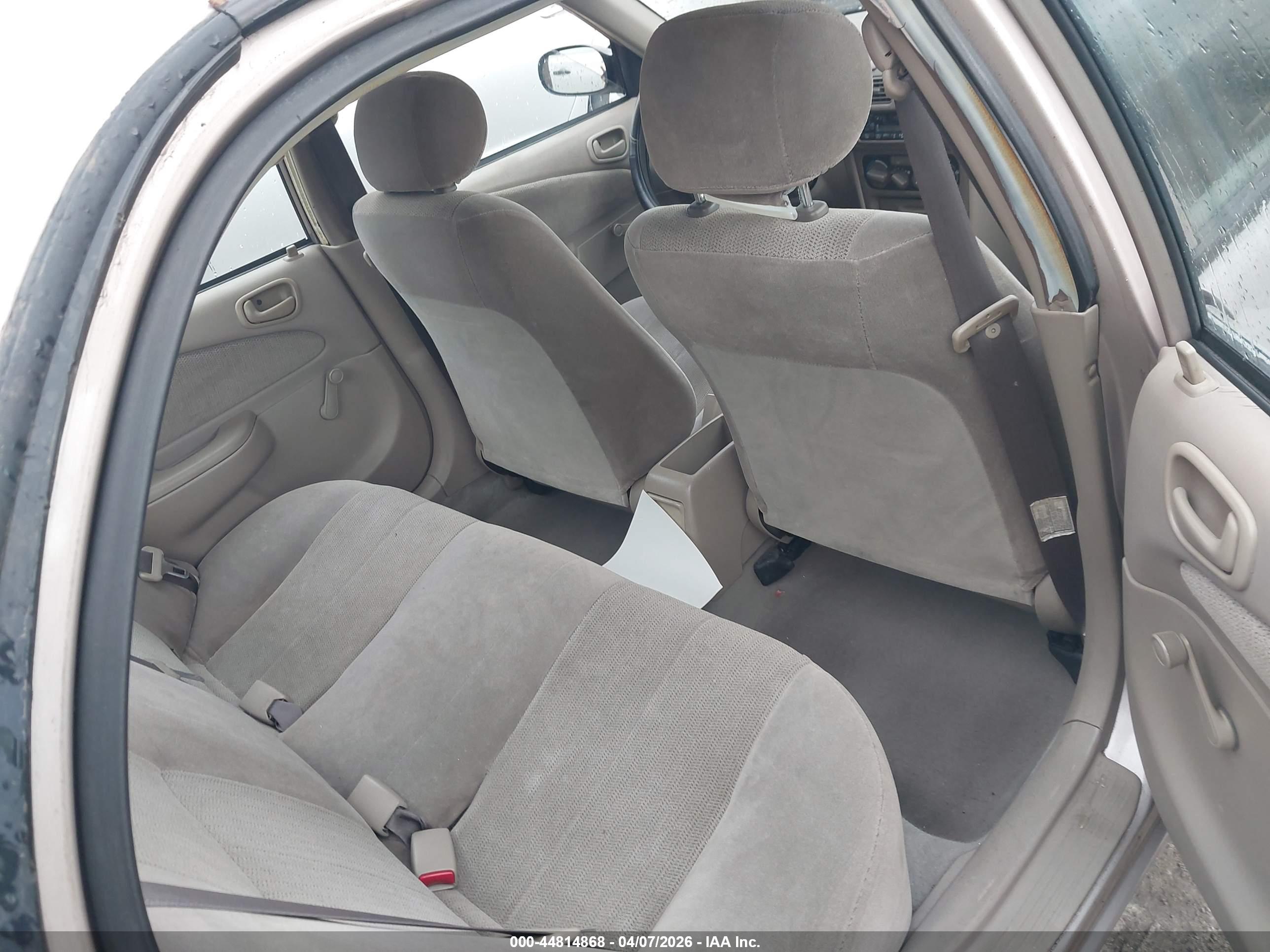 TOYOTA COROLLA image 8