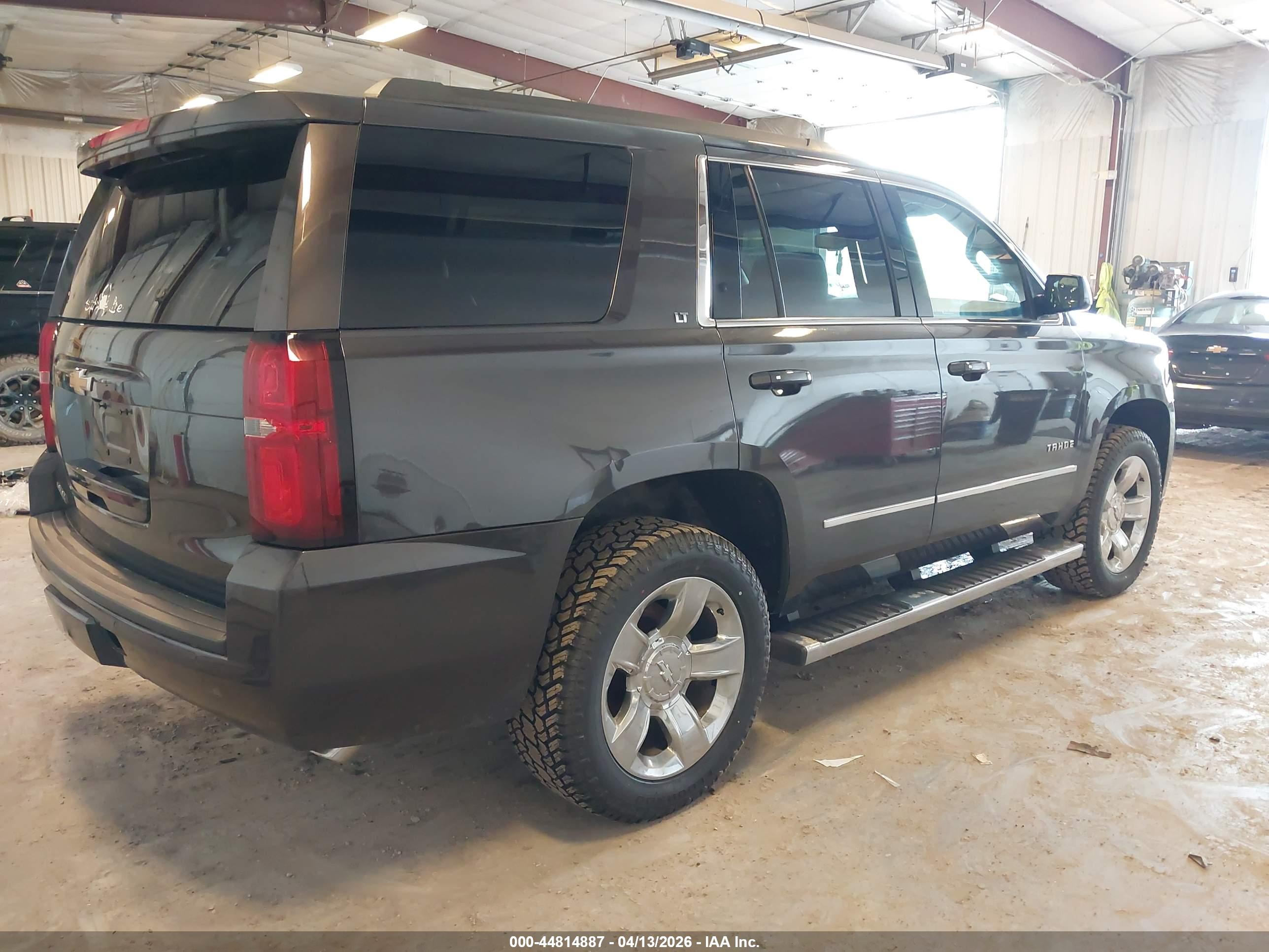 CHEVROLET TAHOE image 4