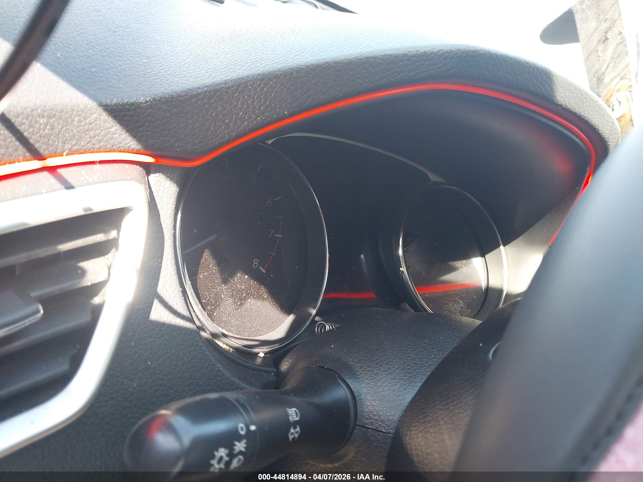 NISSAN ROGUE image 7