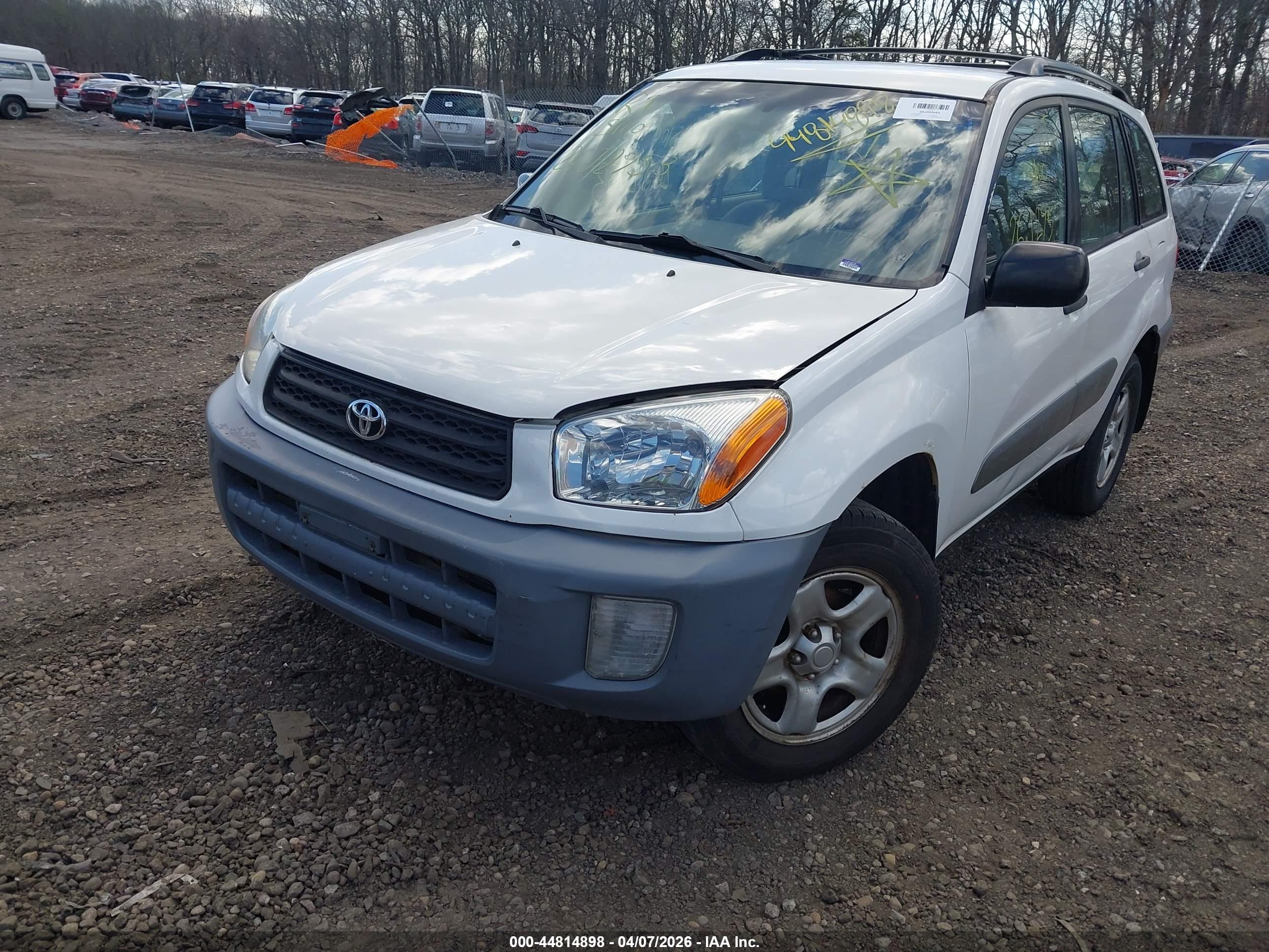 TOYOTA RAV4 image 2