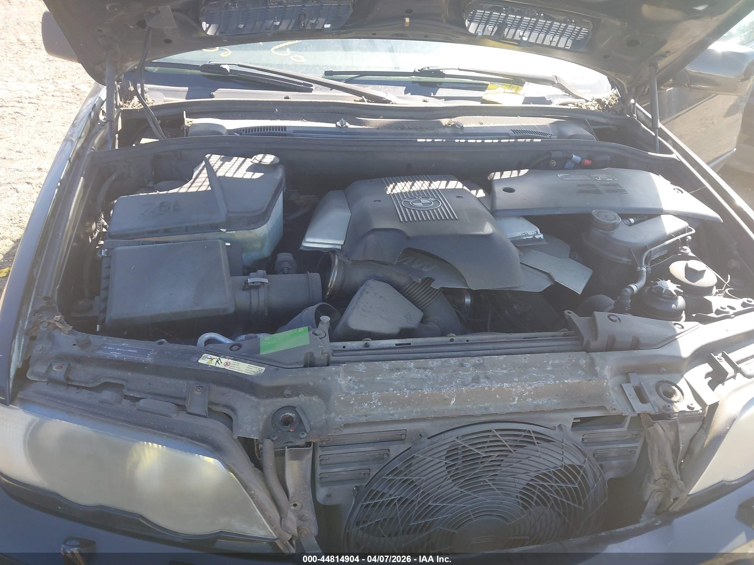 BMW X5 image 10