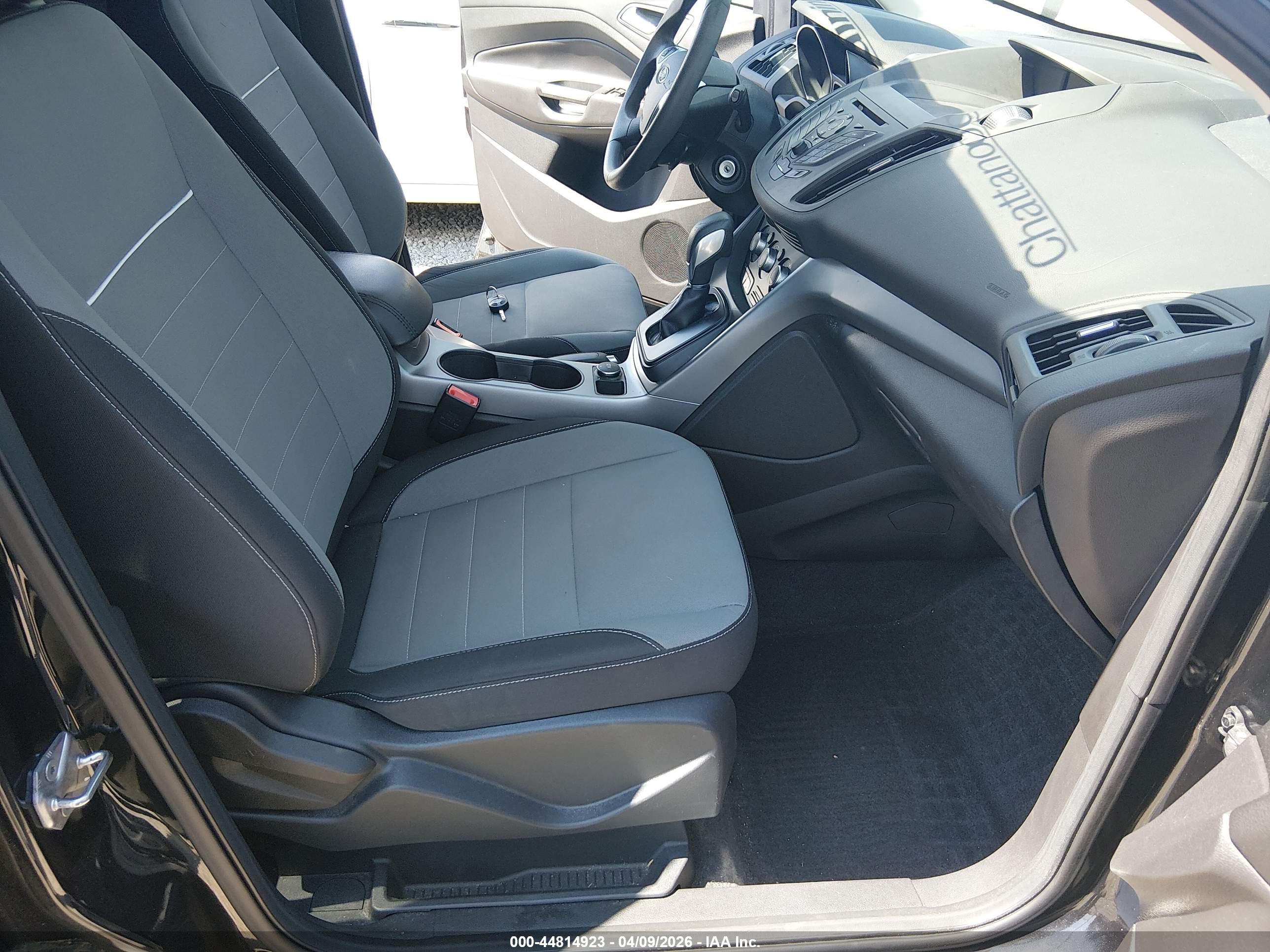 FORD ESCAPE image 5