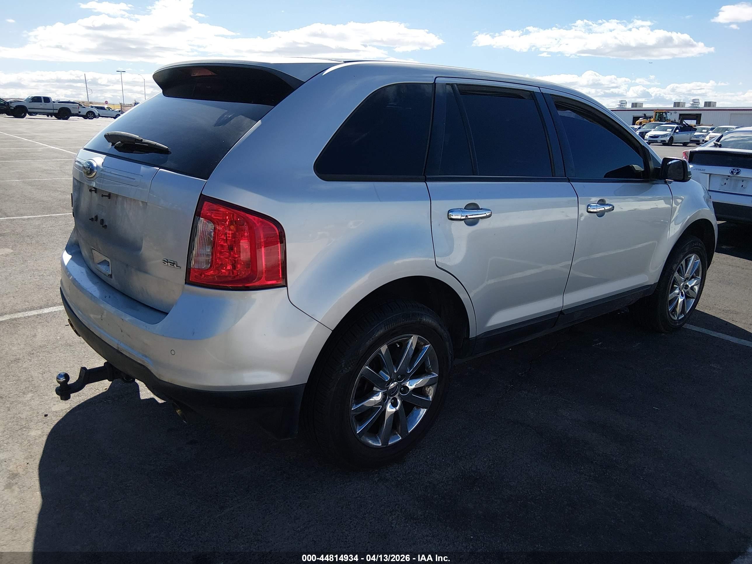FORD EDGE image 4