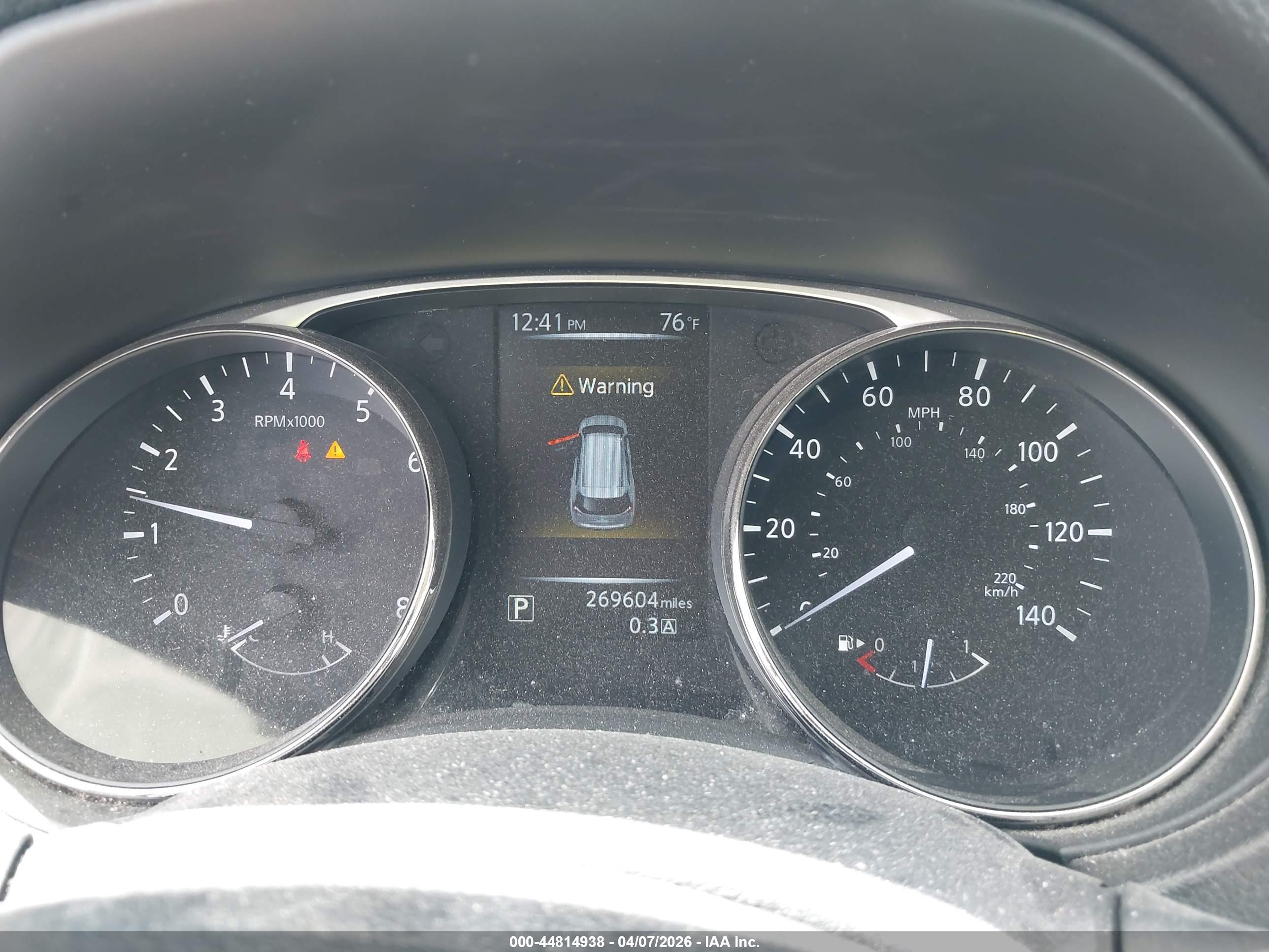 NISSAN ROGUE image 7