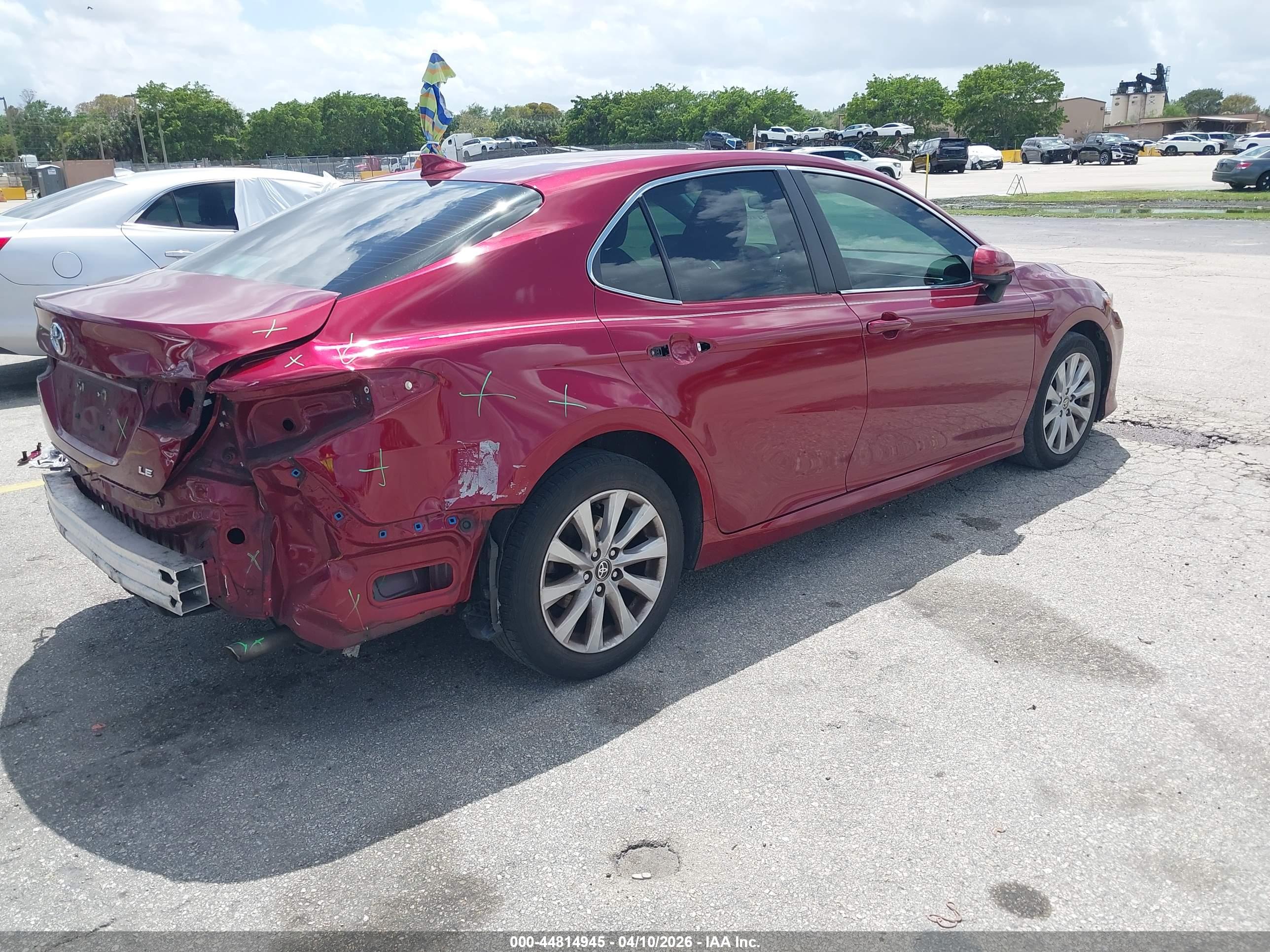 TOYOTA CAMRY image 4